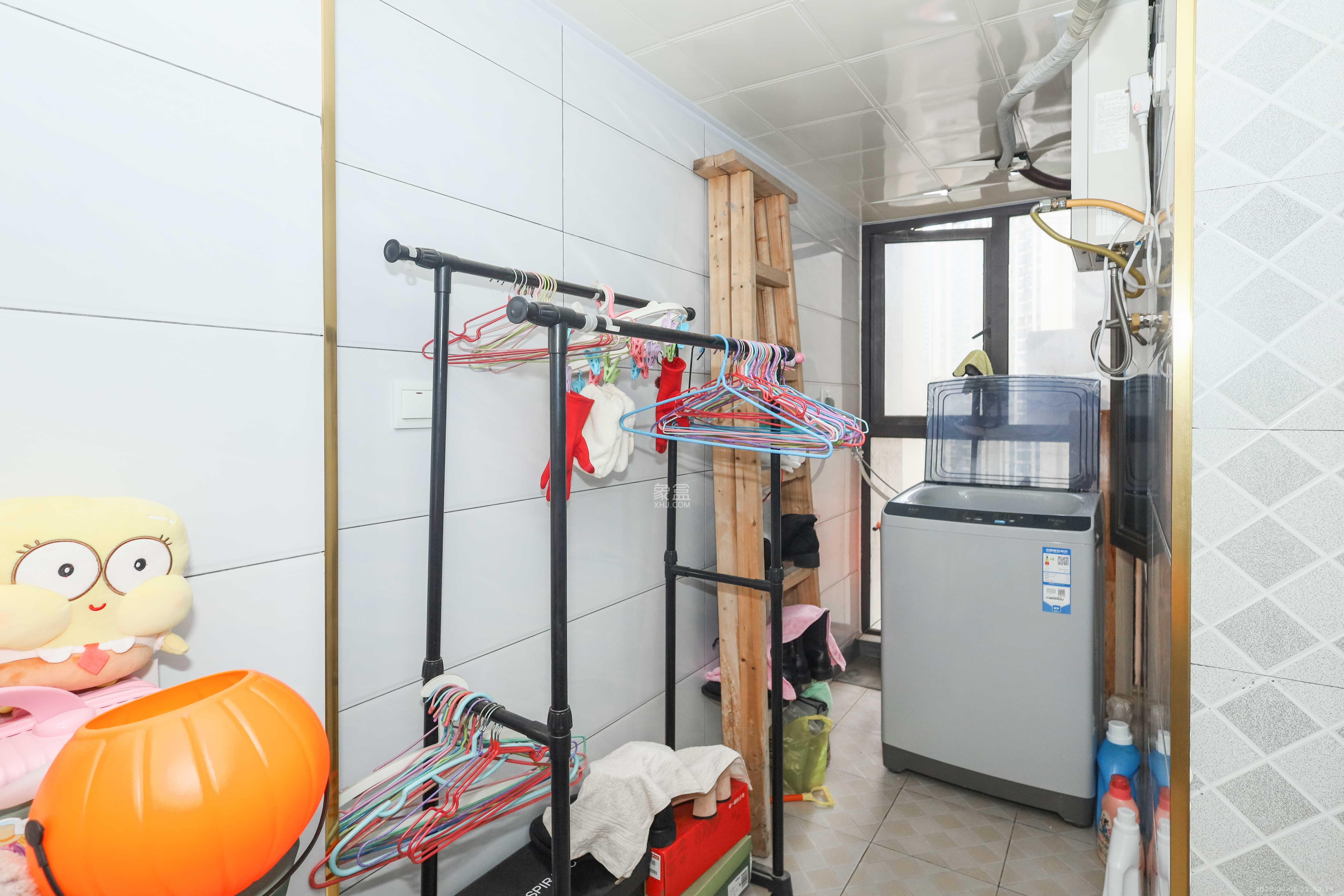 梅溪湖合能璞丽  2室2厅1卫    80.0万阳台