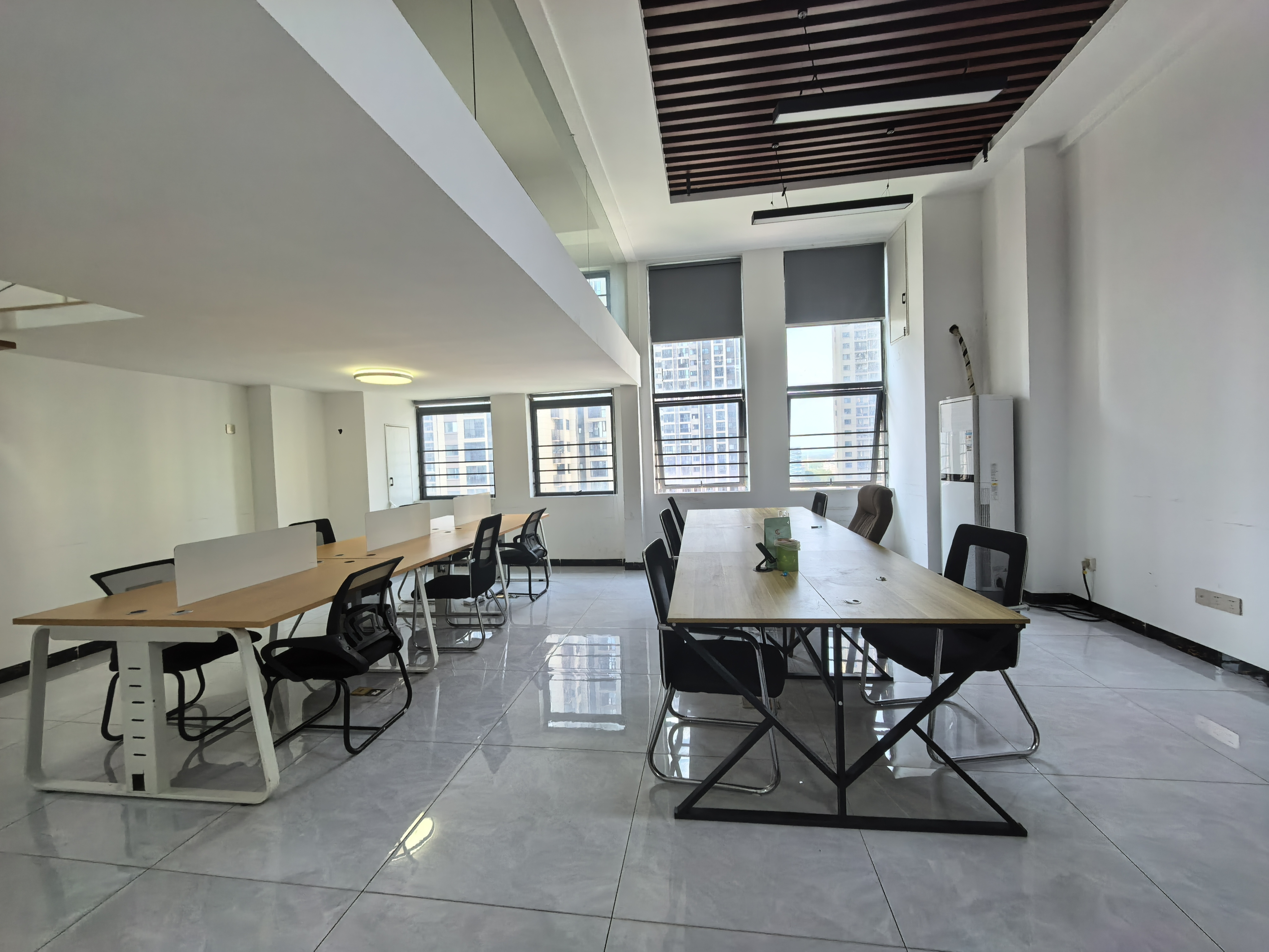 华润置地广场二期 2室2厅1卫 3500.0元/月 华润置地广场二期 2室2厅1卫 3500.0元/月户型图