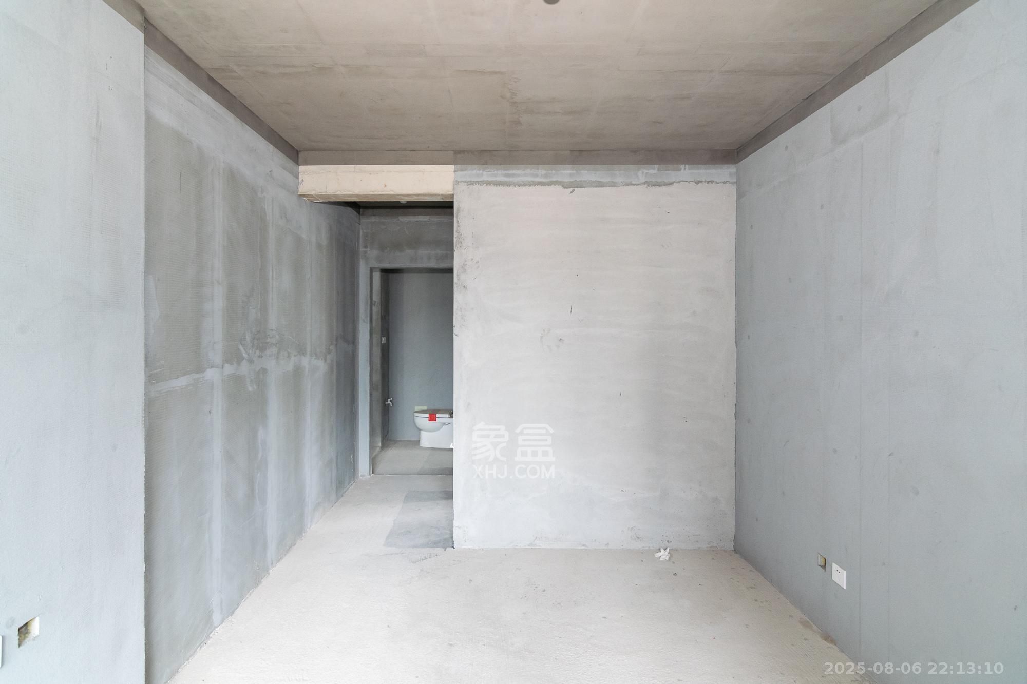 中交凤鸣九章  3室2厅2卫    85.0万卧室