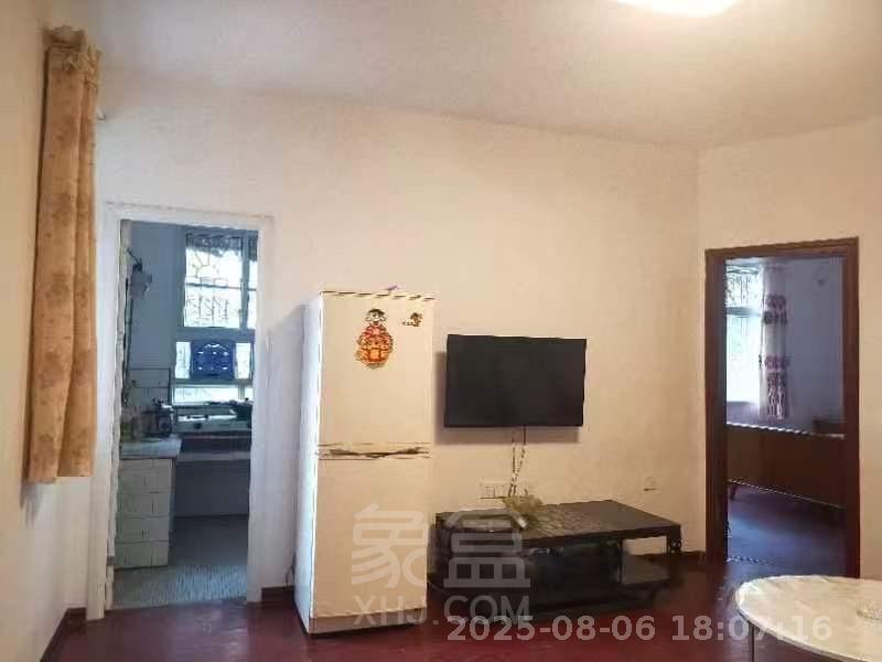 滨江一村 2室2厅2卫 1200.0元/月 滨江一村 2室2厅2卫 1200.0元/月室内图