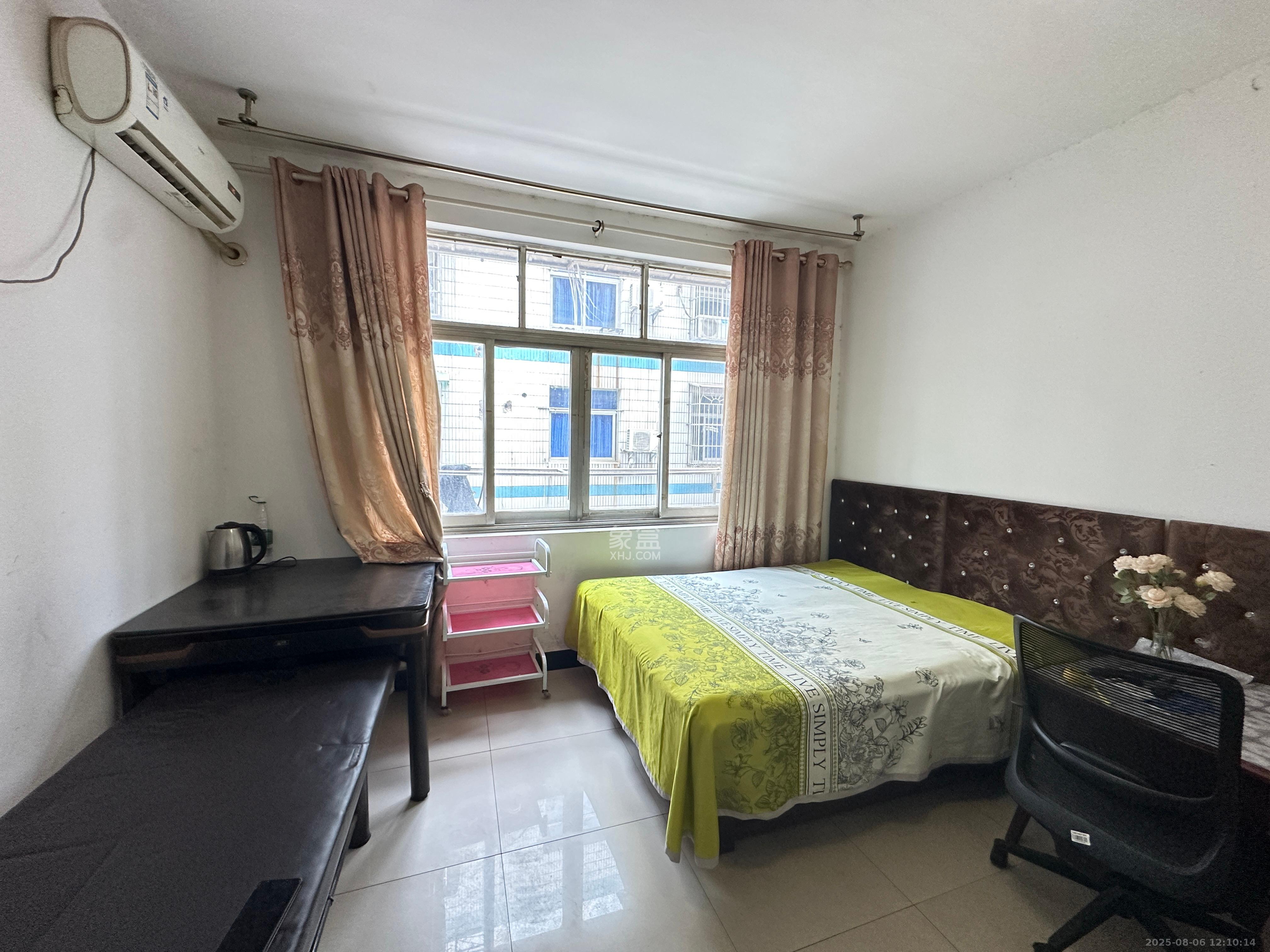 沁园经贸小区 1室0厅1卫 1200.0元/月 沁园经贸小区 1室0厅1卫 1200.0元/月室内图