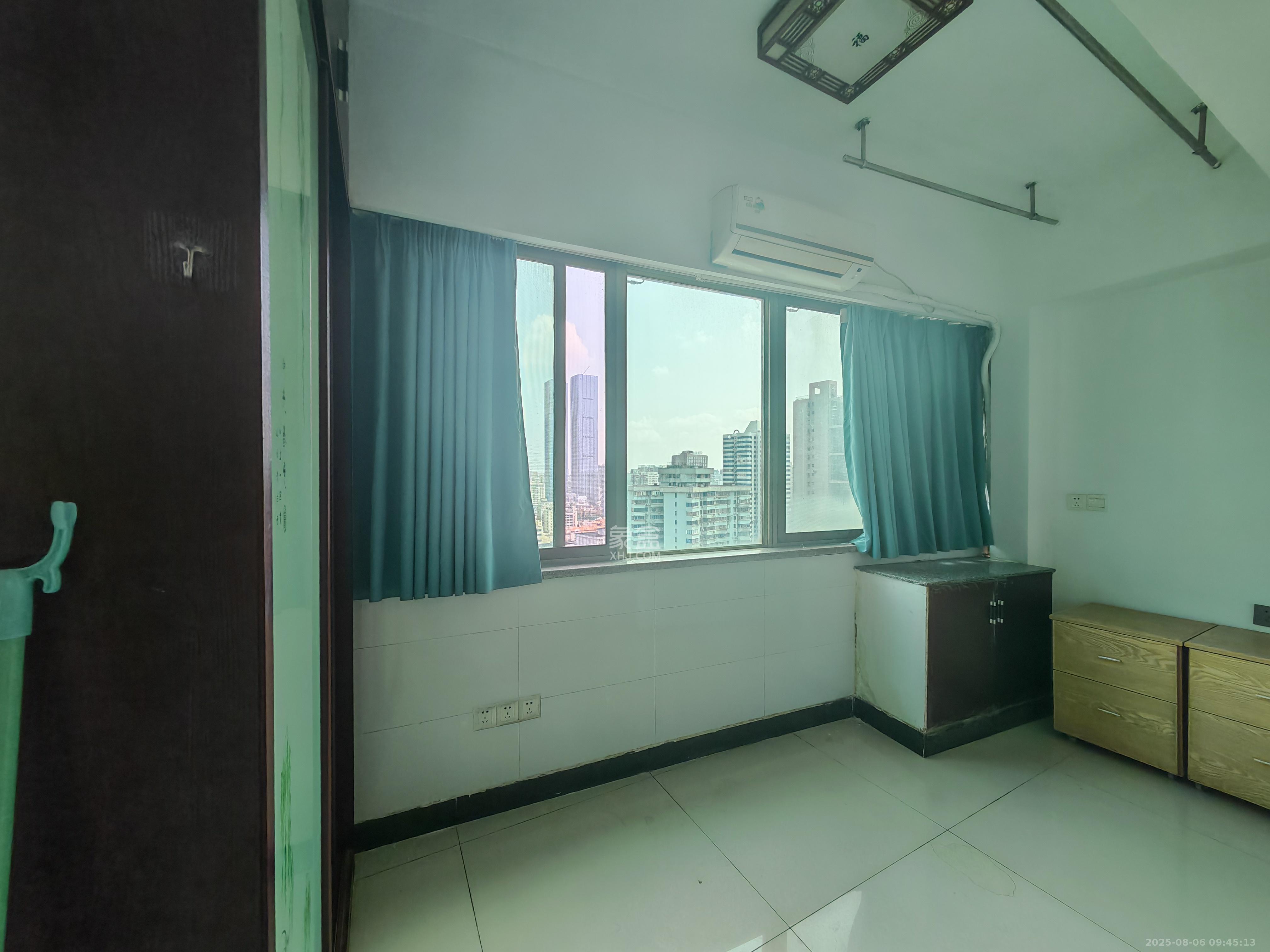 上城星座  1室1厅1卫    1680.0元/月 上城星座  1室1厅1卫    1680.0元/月