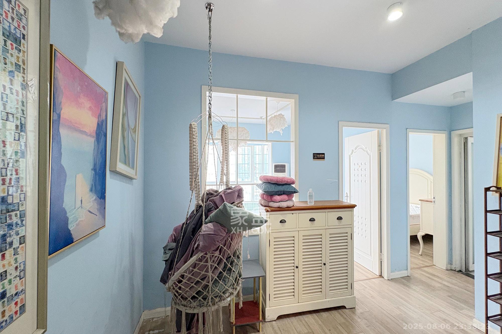 三王丽都  2室2厅1卫    140.0万 三王丽都  2室2厅1卫    140.0万客厅