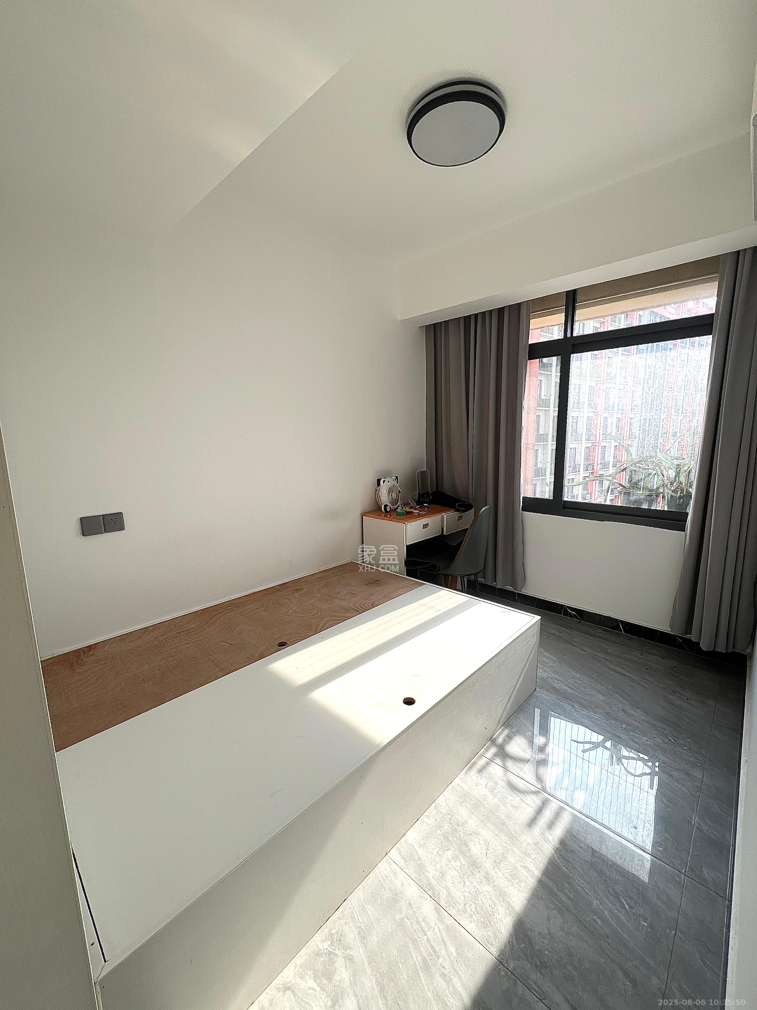 佛奥康桥水岸  3室2厅1卫    1600.0元/月室内图