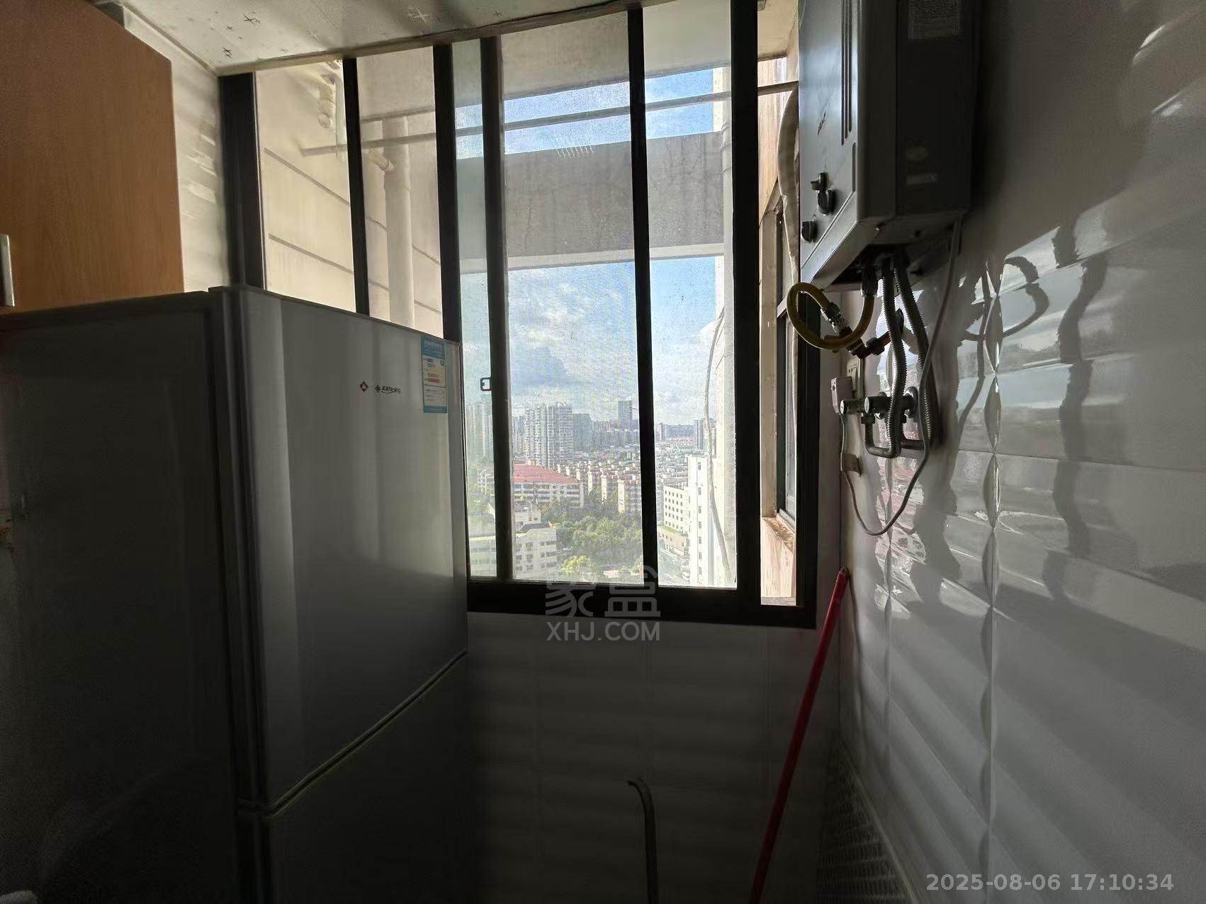 嘉墅翰林阁 2室2厅2卫 1500.0元/月 嘉墅翰林阁 2室2厅2卫 1500.0元/月室内图