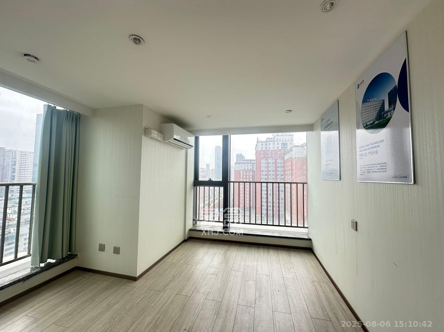 华远华时代 4室1厅2卫 4500.0元/月 华远华时代 4室1厅2卫 4500.0元/月室内图