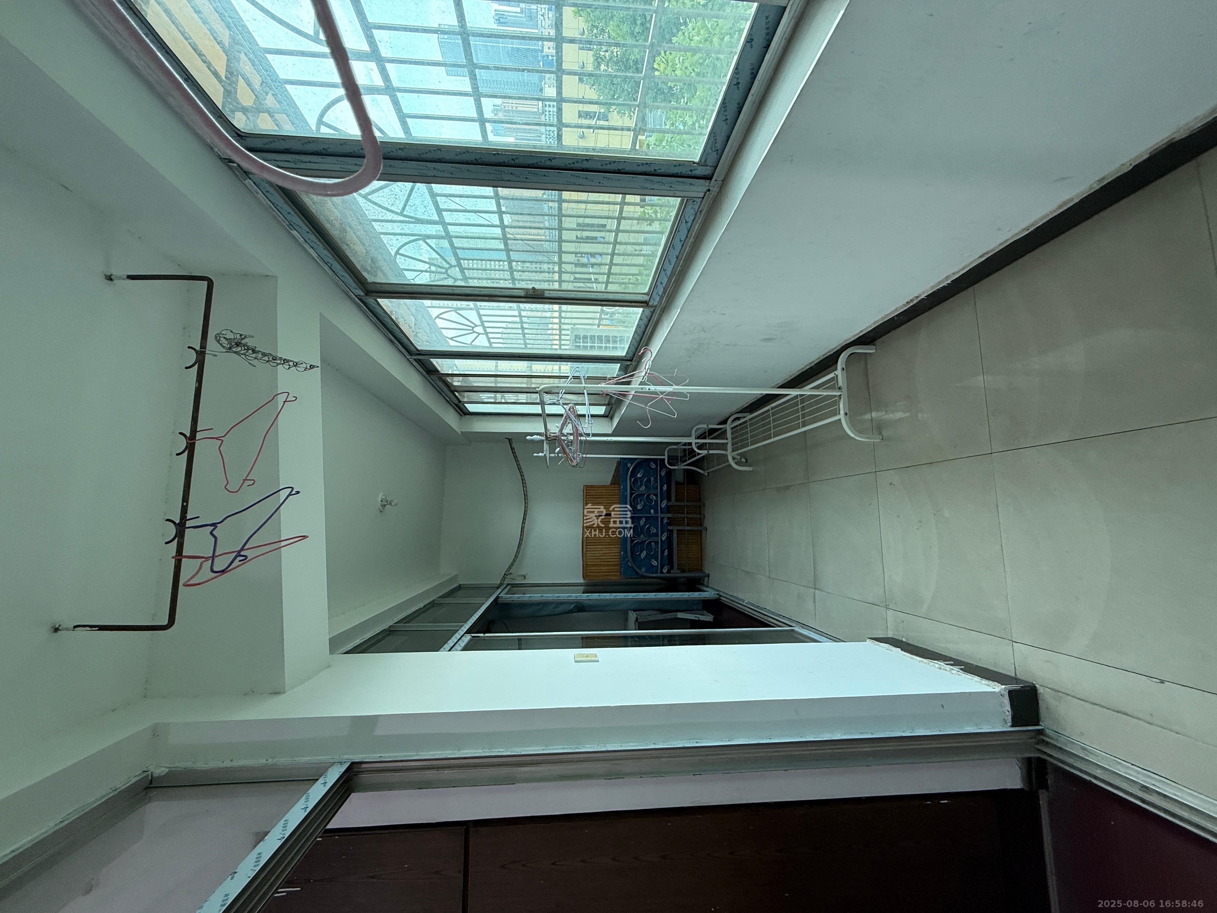 人造板厂宿舍(新河北堤1号) 3室2厅1卫 2100.0元/月 人造板厂宿舍(新河北堤1号) 3室2厅1卫 2100.0元/月室内图