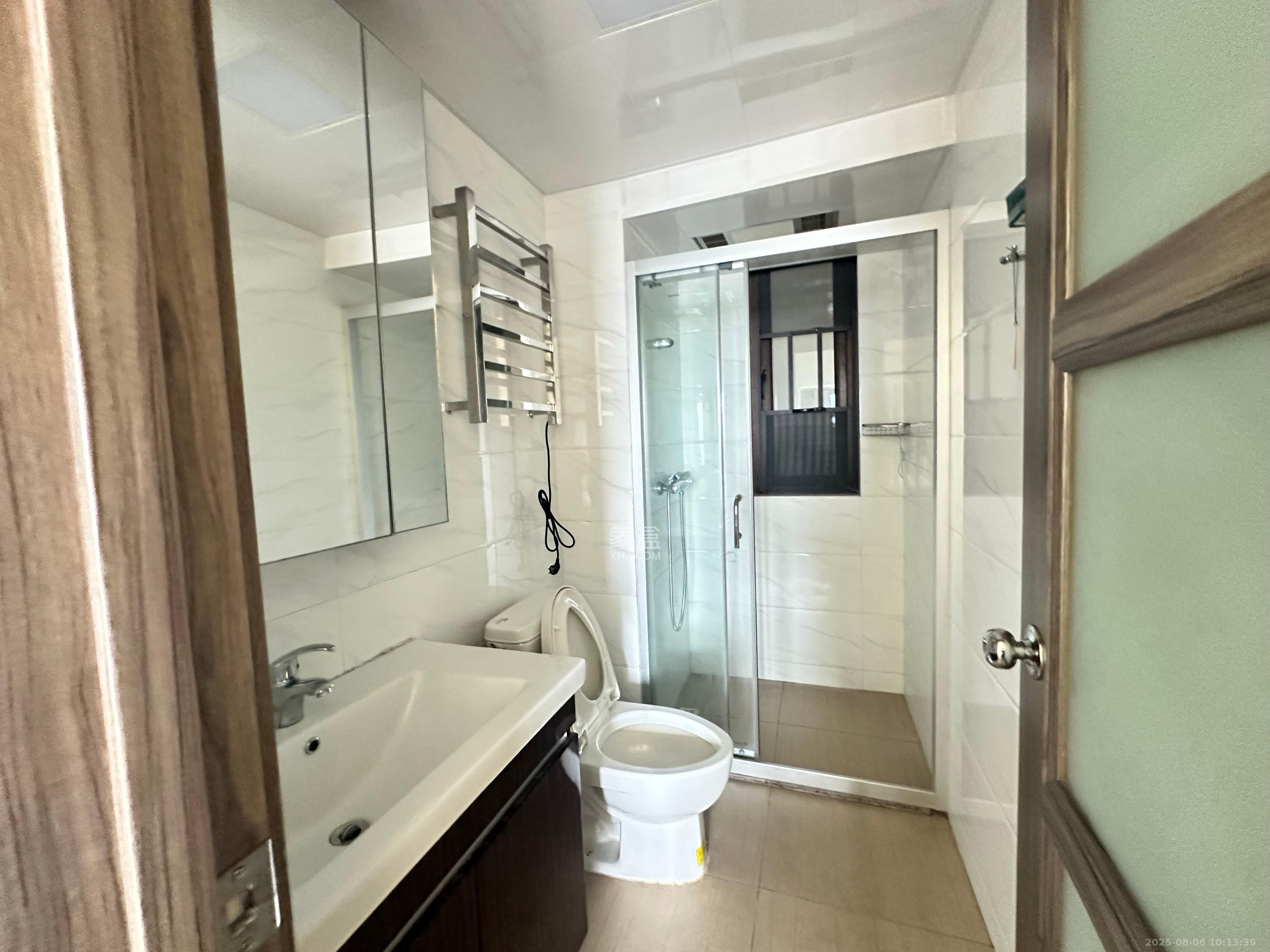 碧桂园中央花园 3室2厅2卫 2100.0元/月 碧桂园中央花园 3室2厅2卫 2100.0元/月室内图