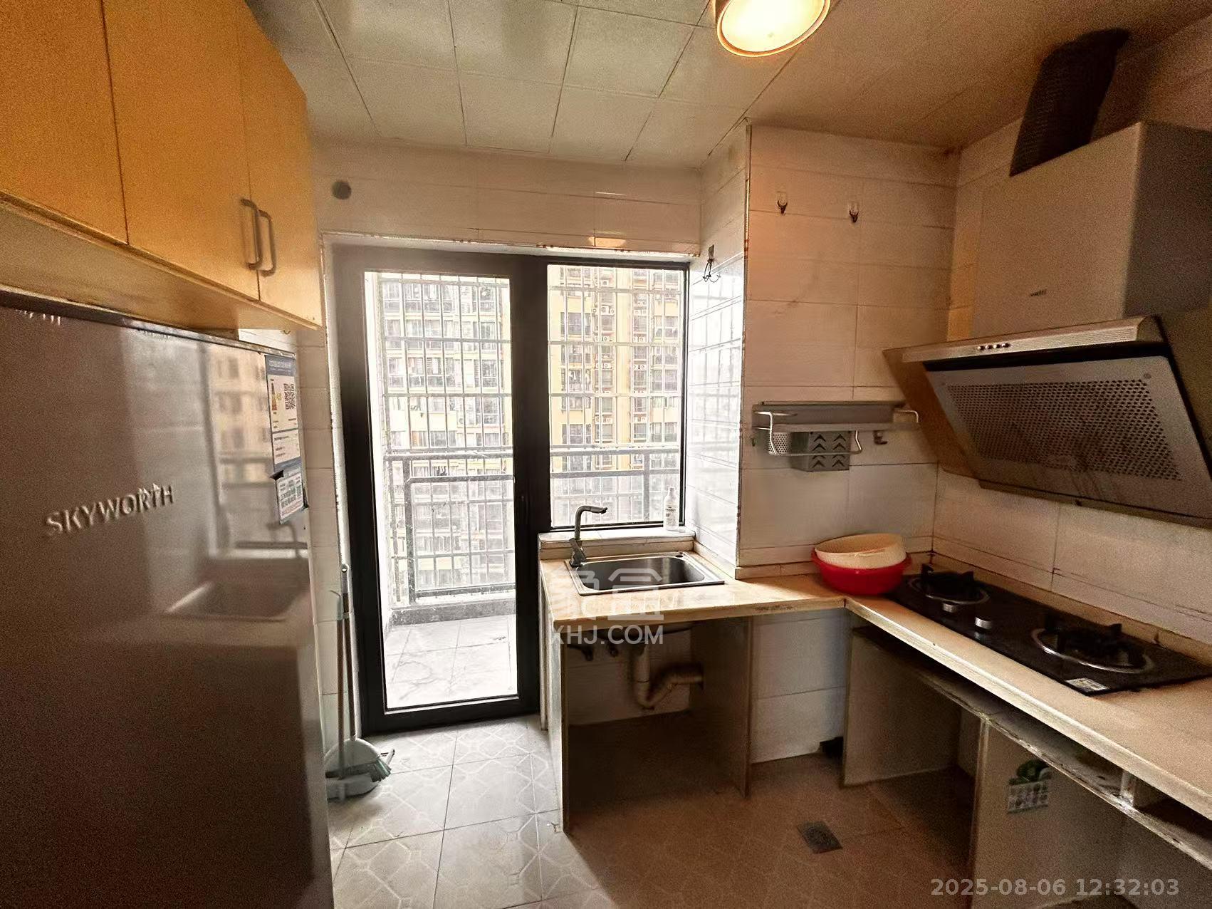 兴威帕克水岸  2室1厅1卫    2000.0元/月室内图