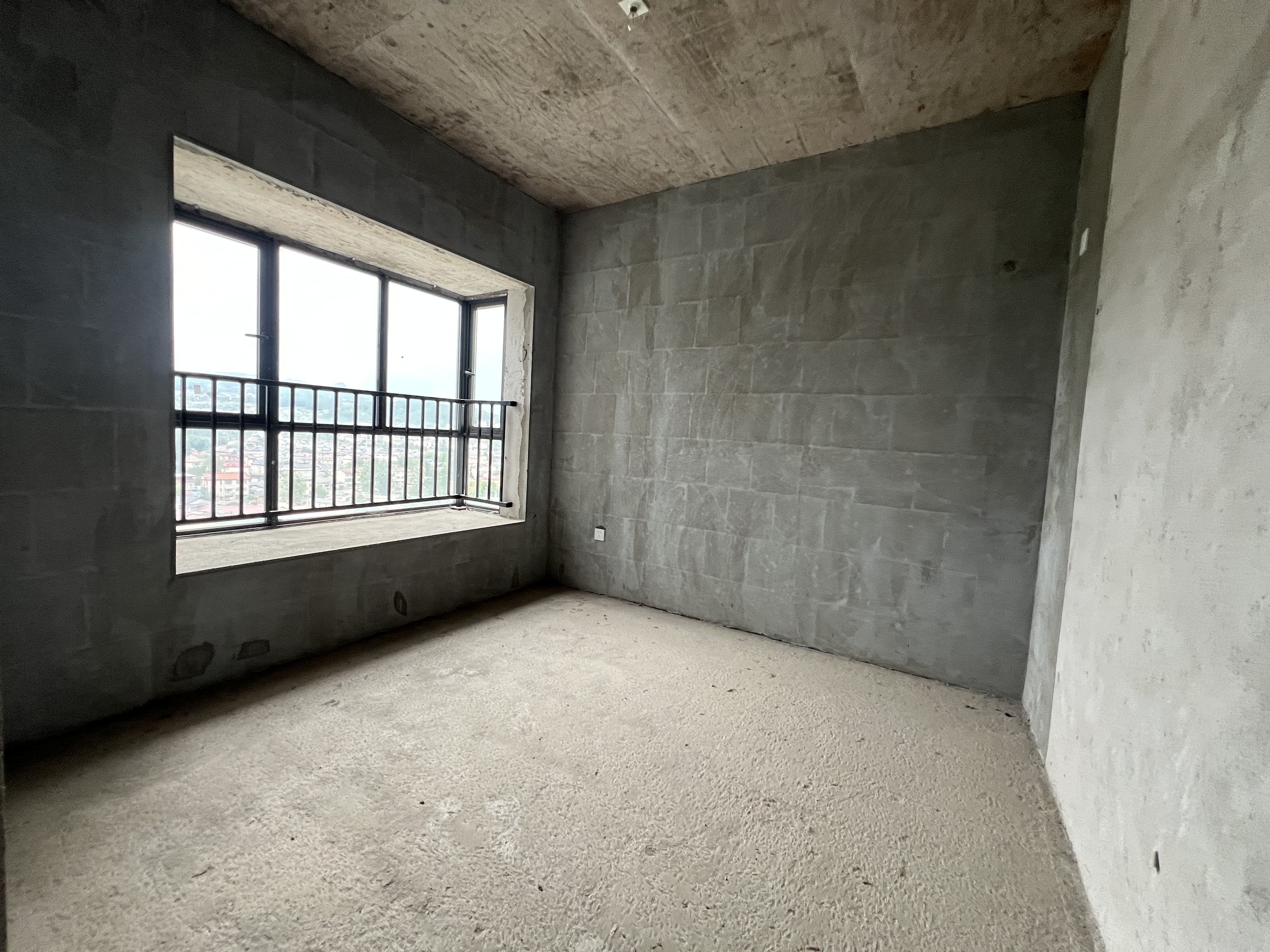 山城上品  3室2厅2卫    74.0万 山城上品  3室2厅2卫    74.0万客厅