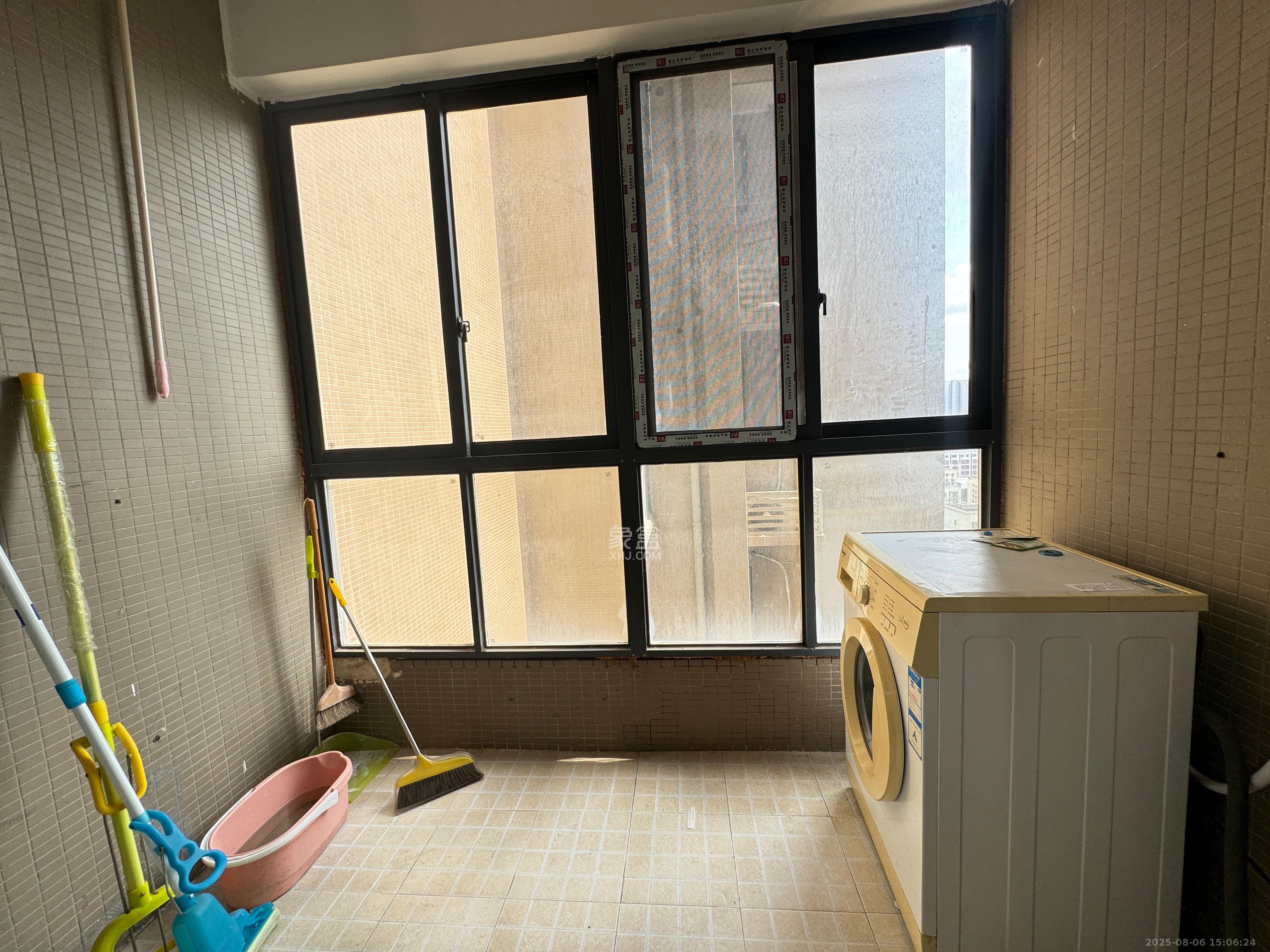 建发汇金国际  2室2厅1卫    2900.0元/月室内图