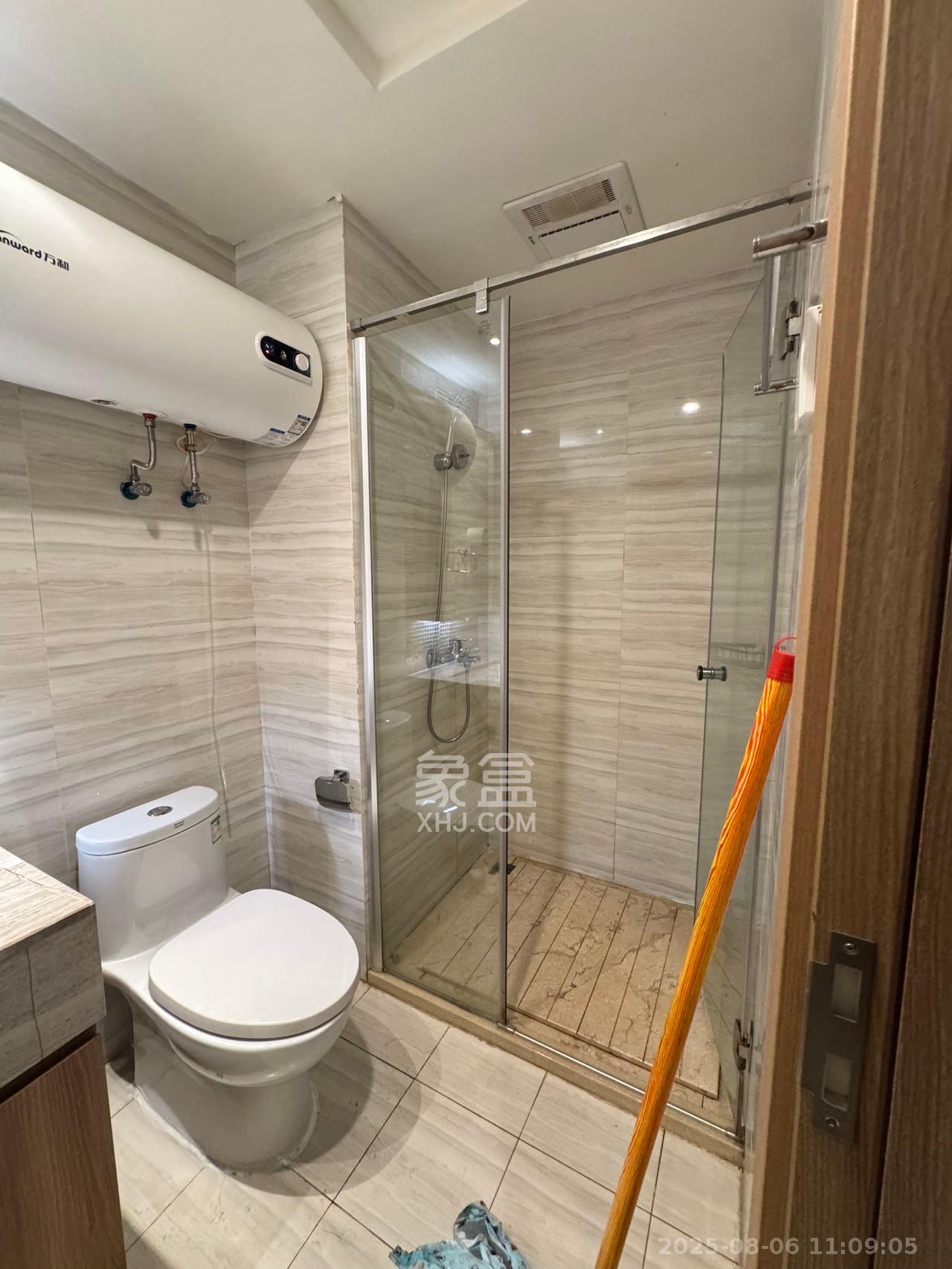 恒大国际广场 1室1厅1卫 1600.0元/月 恒大国际广场 1室1厅1卫 1600.0元/月室内图