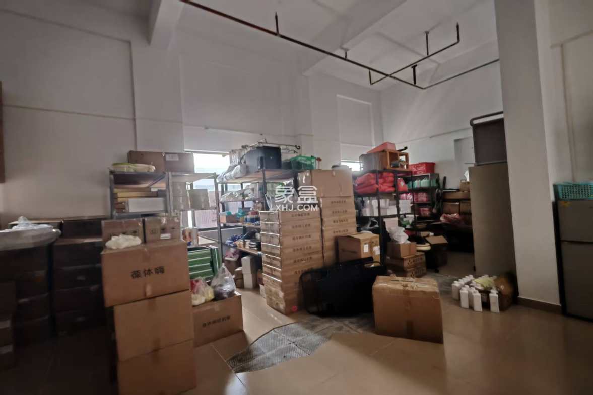 金濂苑 1室1厅1卫 150.0万 金濂苑 1室1厅1卫 150.0万室内图