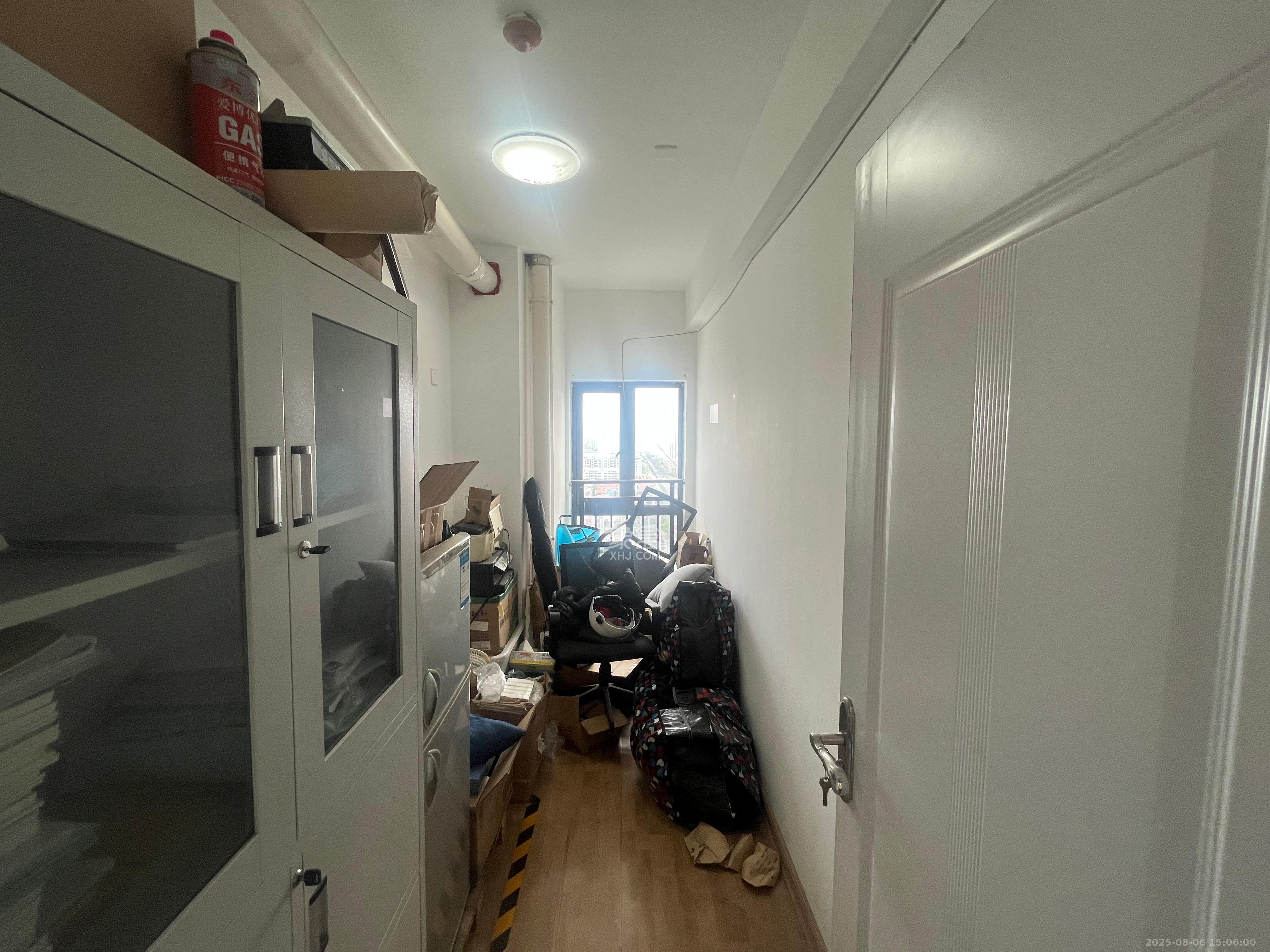 星大峰汇商务楼 3室2厅2卫 3500.0元/月 星大峰汇商务楼 3室2厅2卫 3500.0元/月室内图