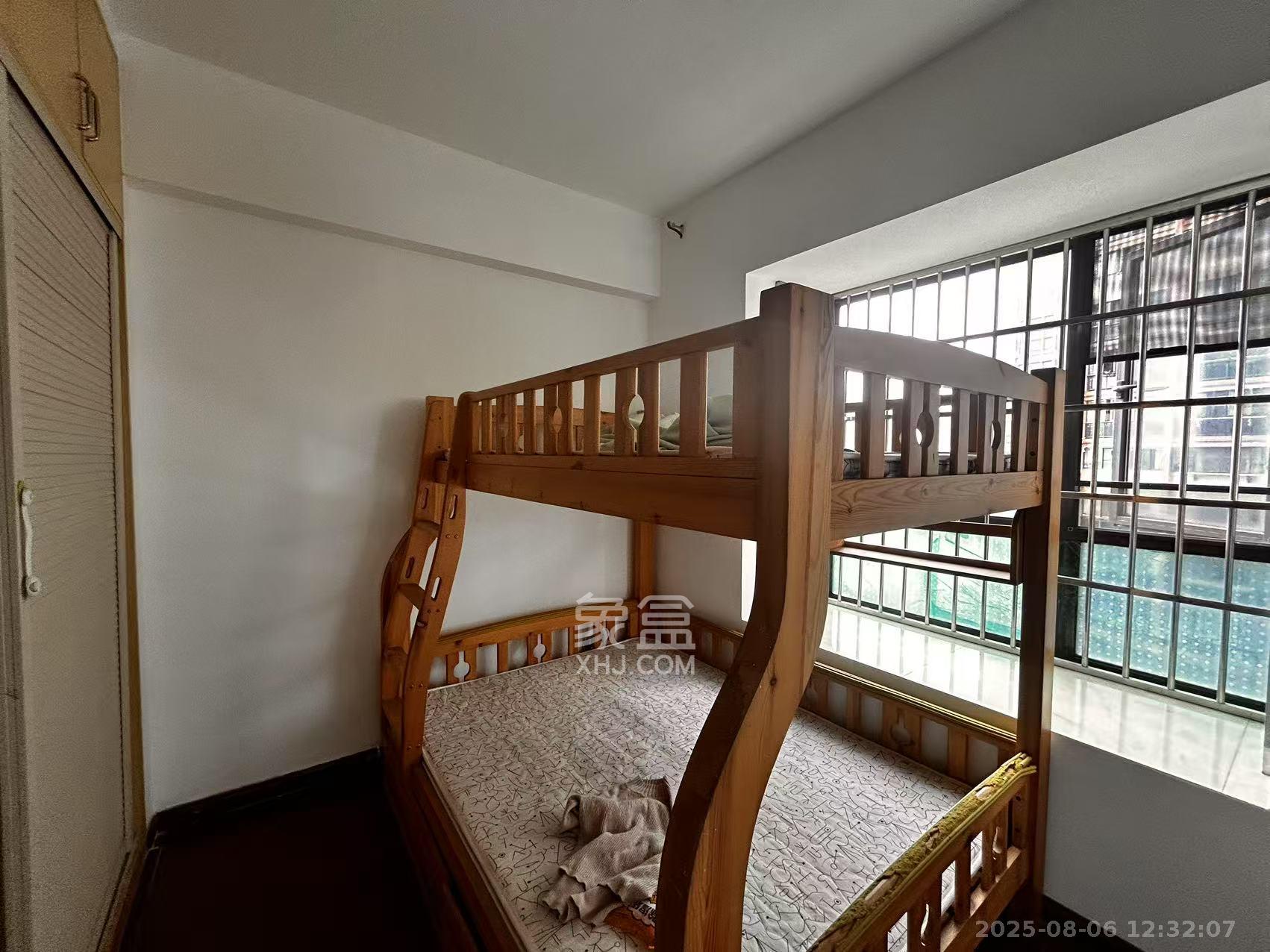 兴威帕克水岸  2室1厅1卫    2000.0元/月室内图