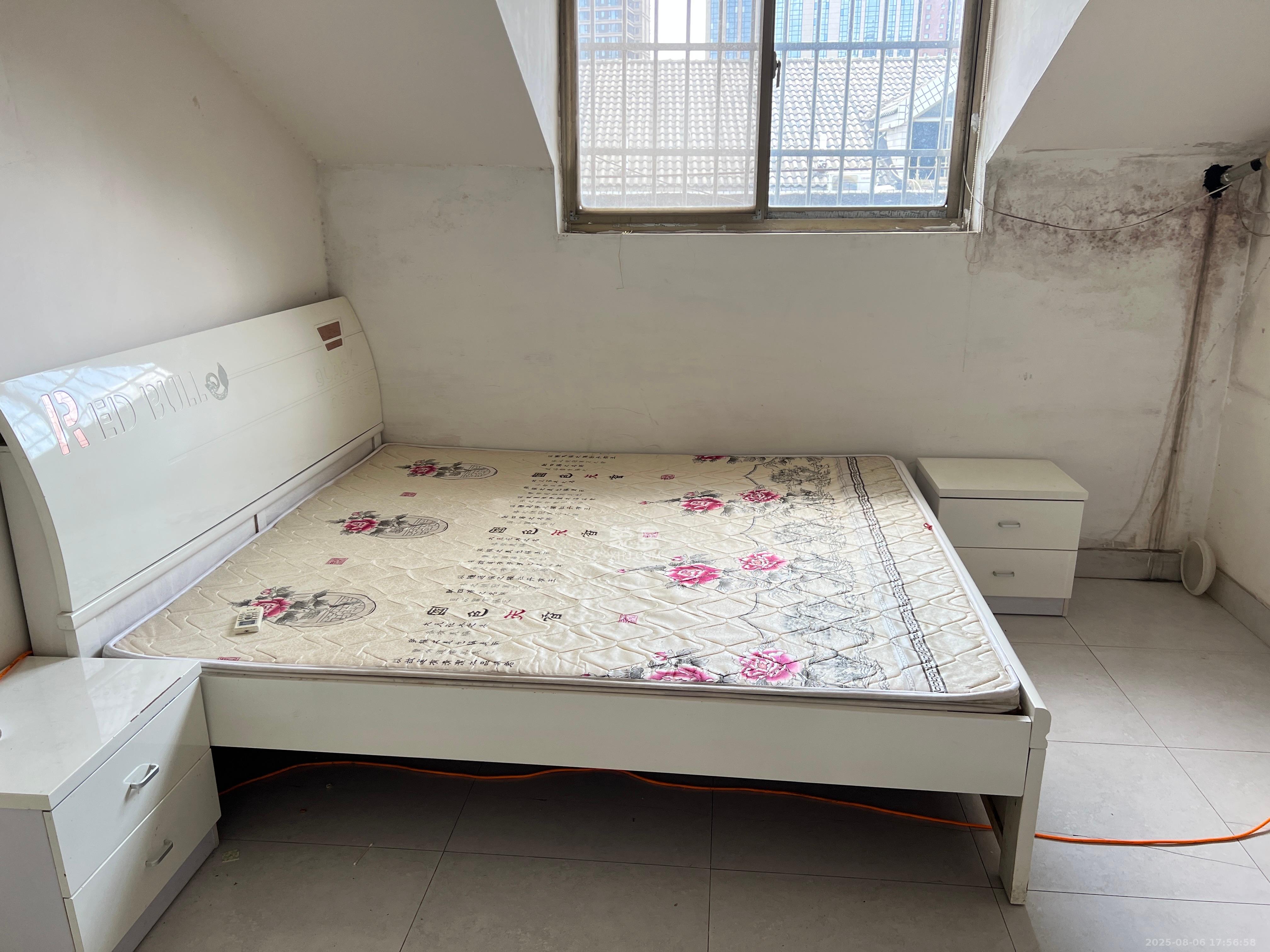 金石蓉园 1室0厅0卫 1100.0元/月 金石蓉园 1室0厅0卫 1100.0元/月室内图