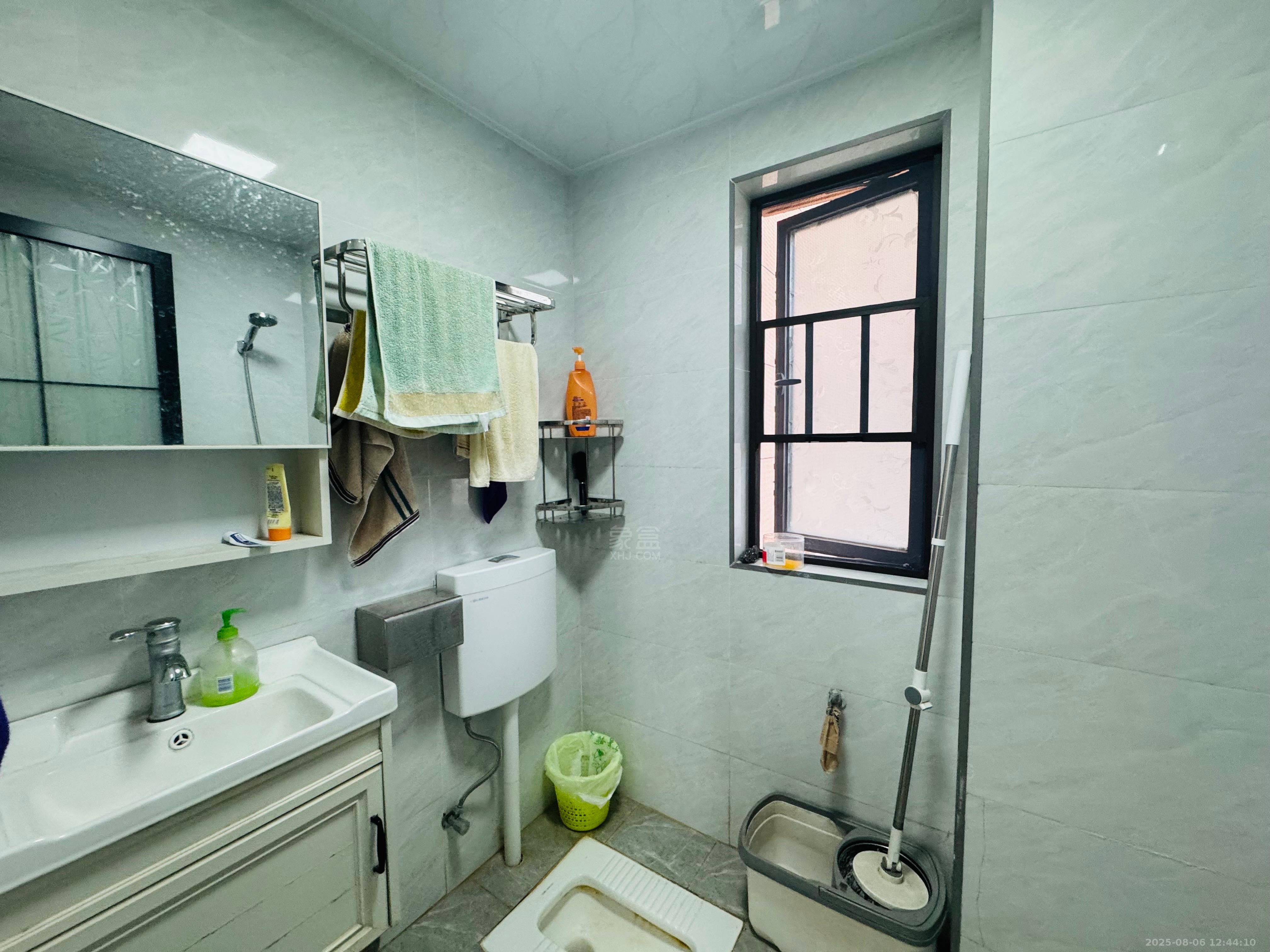 亿都时光 3室2厅2卫 1800.0元/月 亿都时光 3室2厅2卫 1800.0元/月室内图