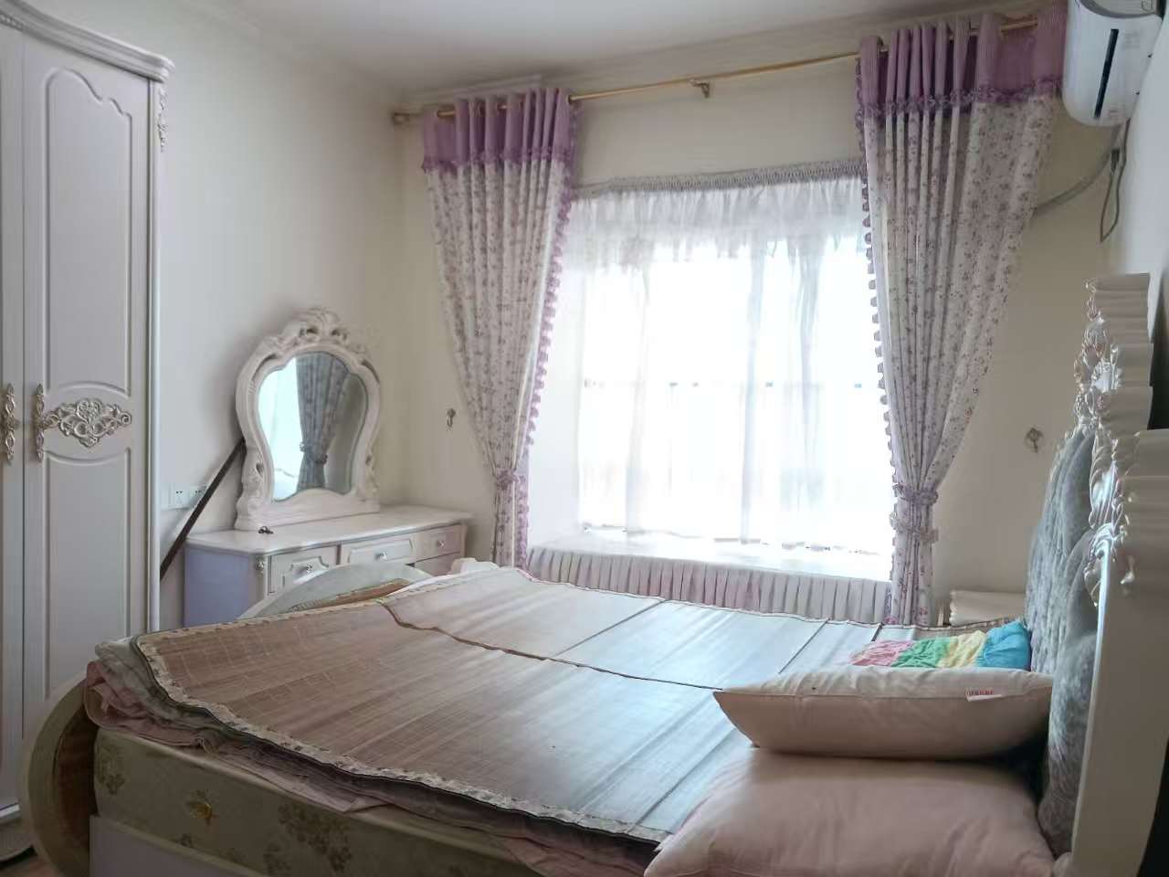 碧桂园  3室1厅2卫   1800.00元/月室内图