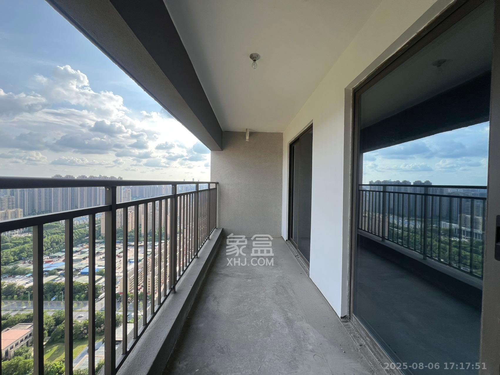 阳光城尚东湾嘉林苑 3室2厅1卫 1000.0元/月 阳光城尚东湾嘉林苑 3室2厅1卫 1000.0元/月室内图