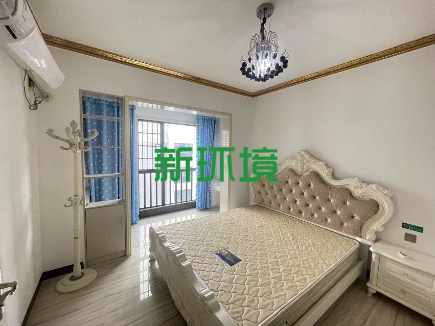 逸臣中央  3室2厅2卫   2200.00元/月室内图