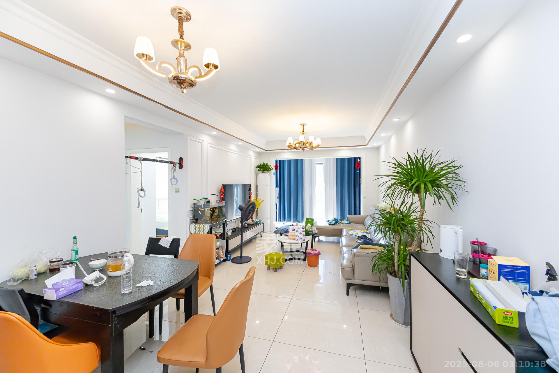 勤诚达境界城 3室2厅2卫 92.0万 勤诚达境界城 3室2厅2卫 92.0万客厅