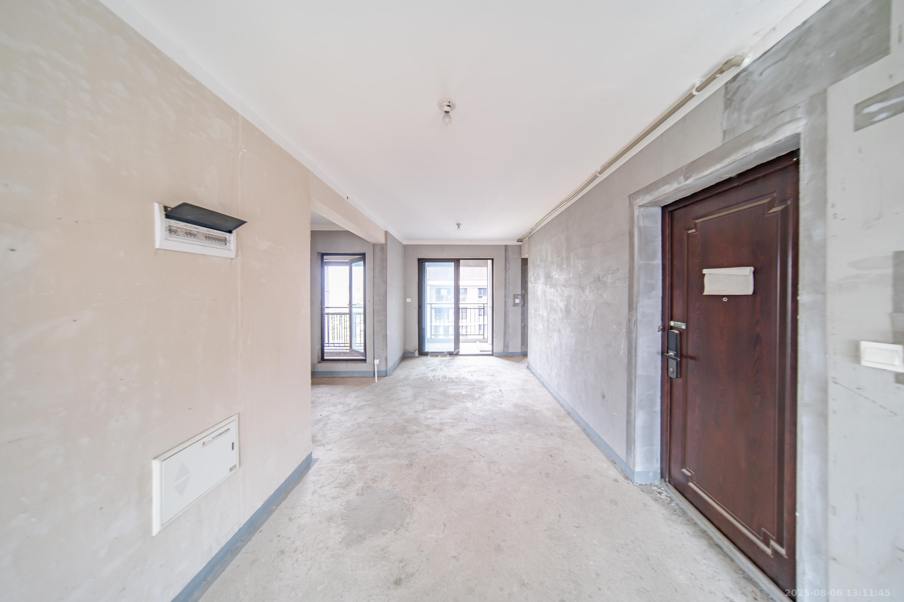 建发电建江山悦  4室2厅2卫    140.0万 建发电建江山悦  4室2厅2卫    140.0万其他