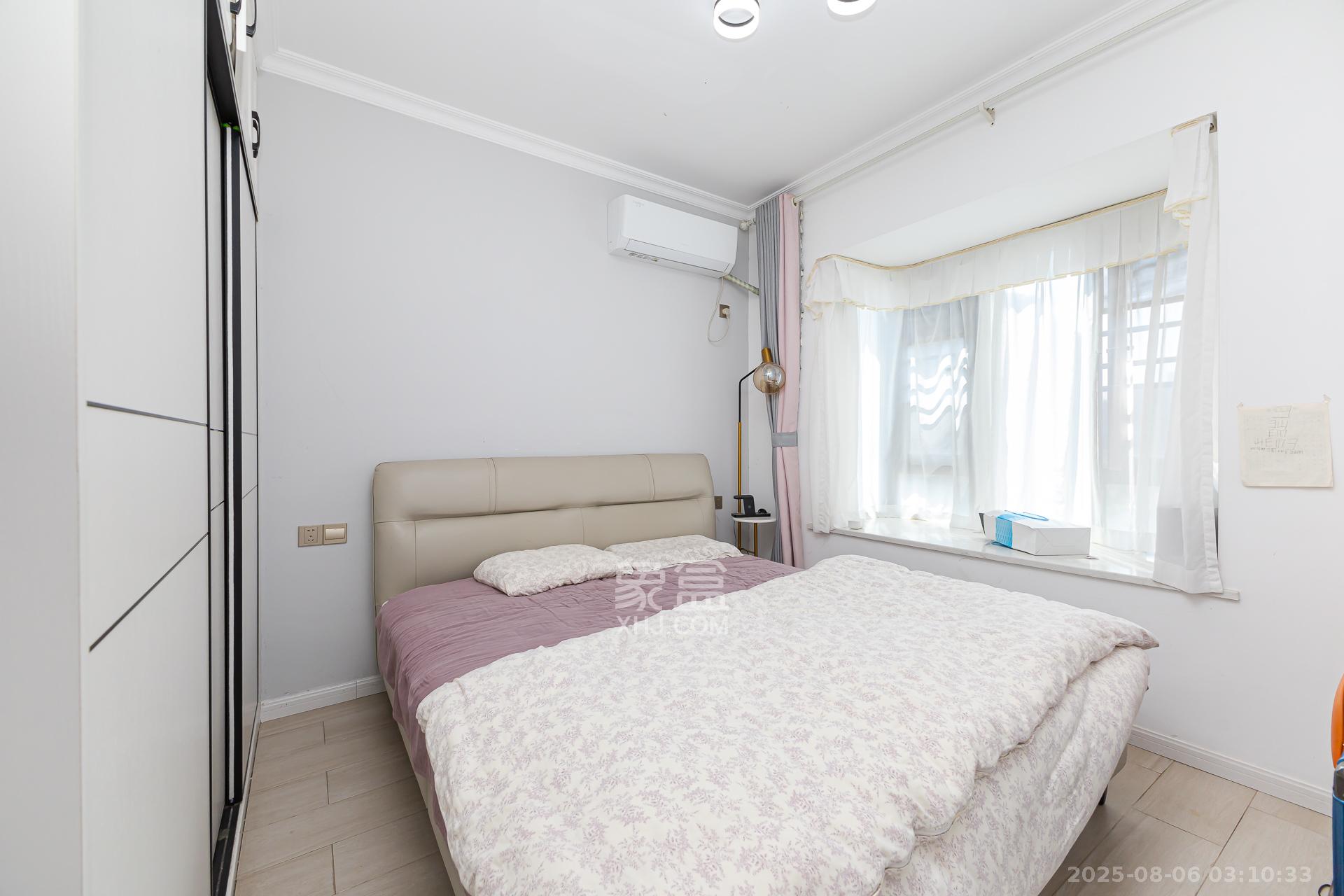 勤诚达境界城 3室2厅2卫 92.0万 勤诚达境界城 3室2厅2卫 92.0万卧室