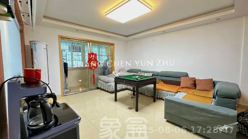 成达花园  3室2厅1卫    2500.0元/月室内图