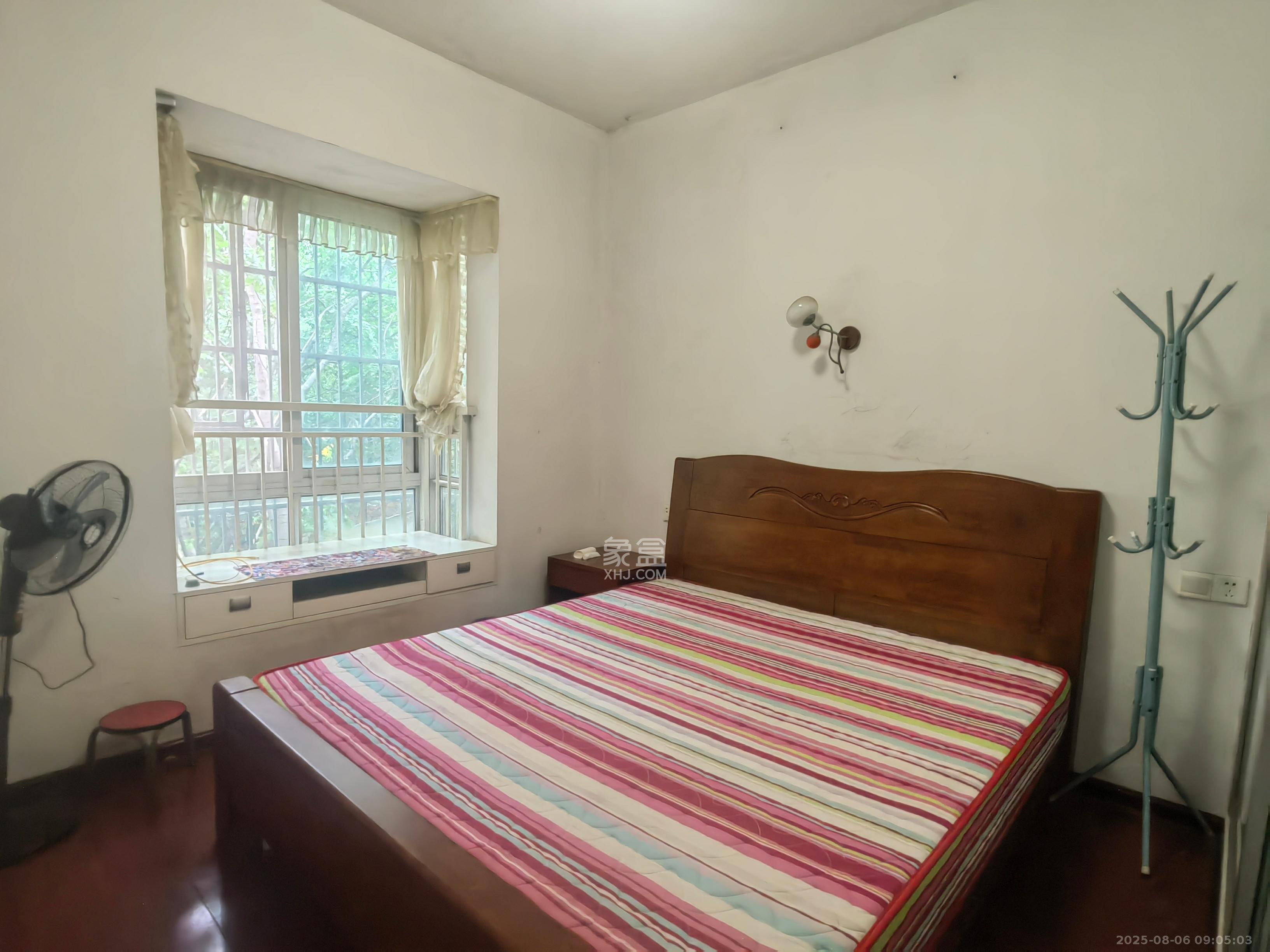 楚天世纪城东苑  3室2厅1卫    1580.0元/月室内图