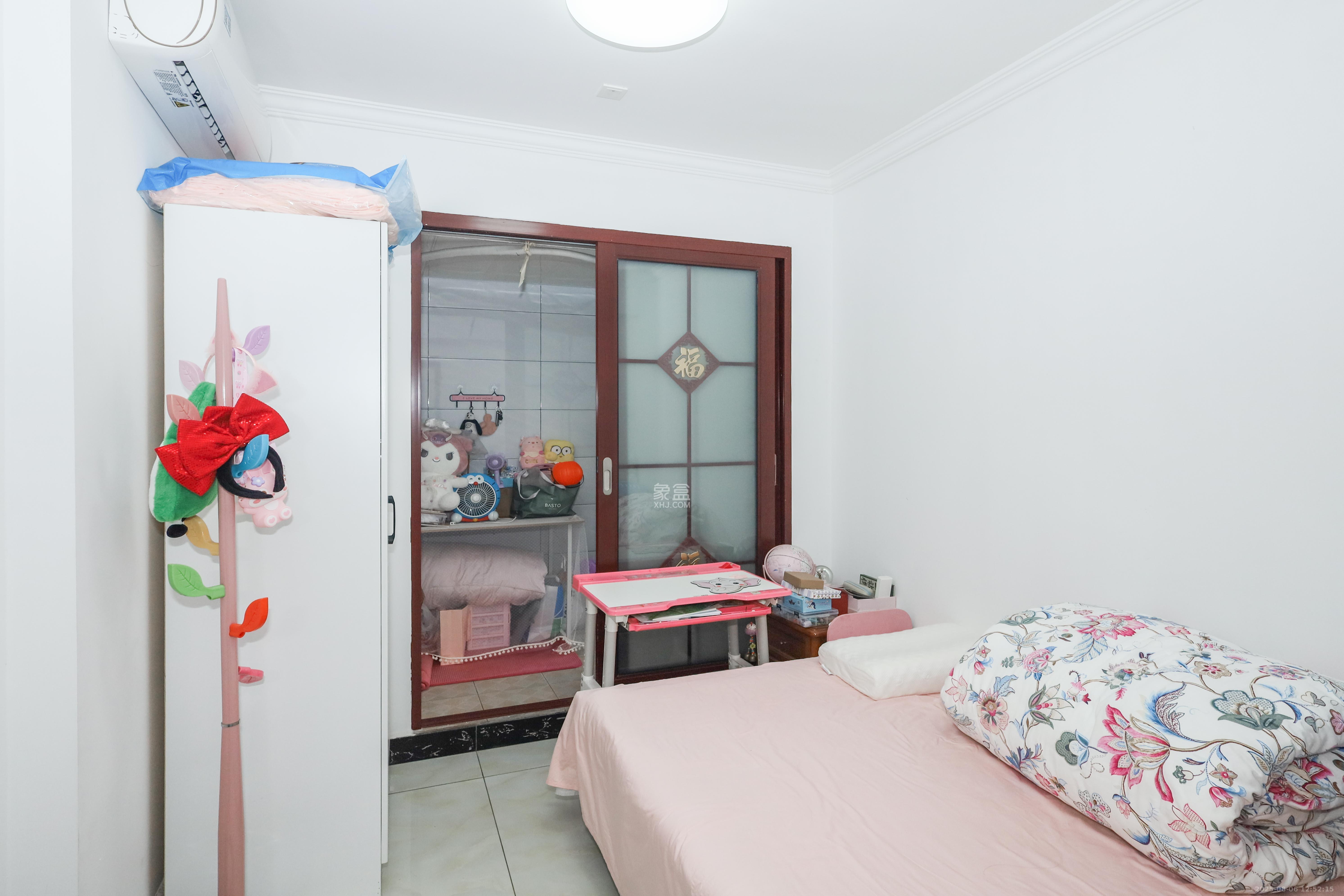 梅溪湖合能璞丽  2室2厅1卫    80.0万卧室