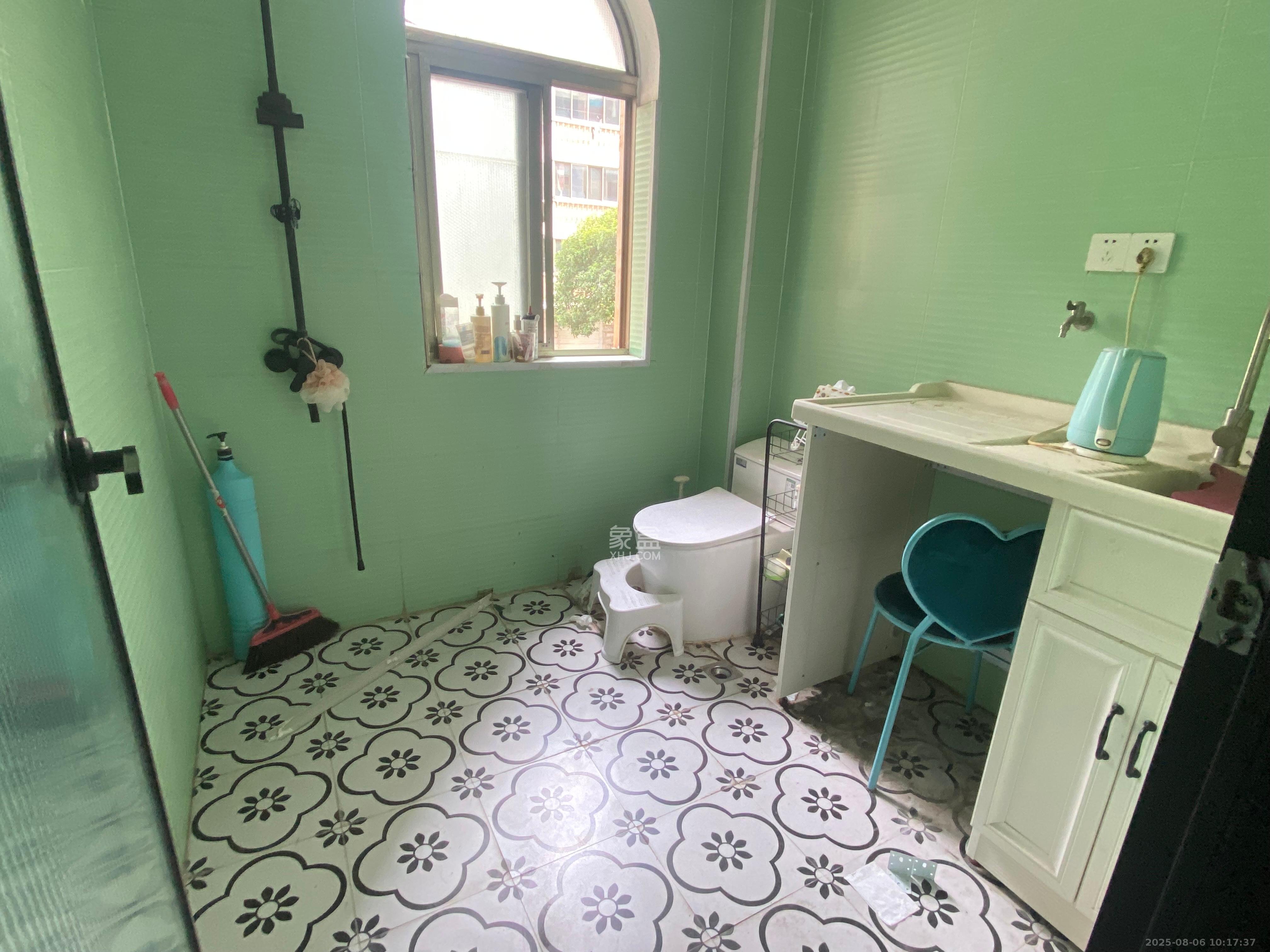 白沙家园（白沙欣苑）  5室2厅2卫    4600.0元/月室内图