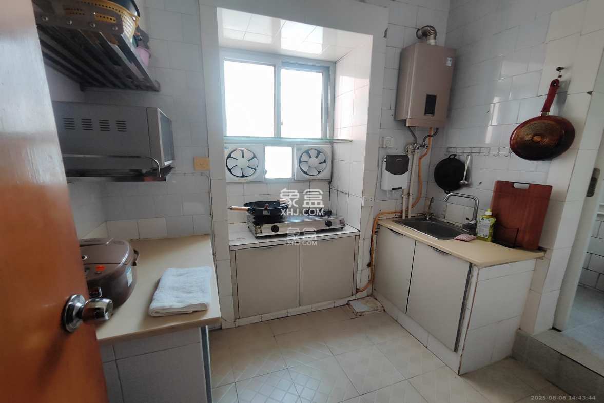 省公路局宿舍 2室1厅1卫 1800.0元/月 省公路局宿舍 2室1厅1卫 1800.0元/月室内图