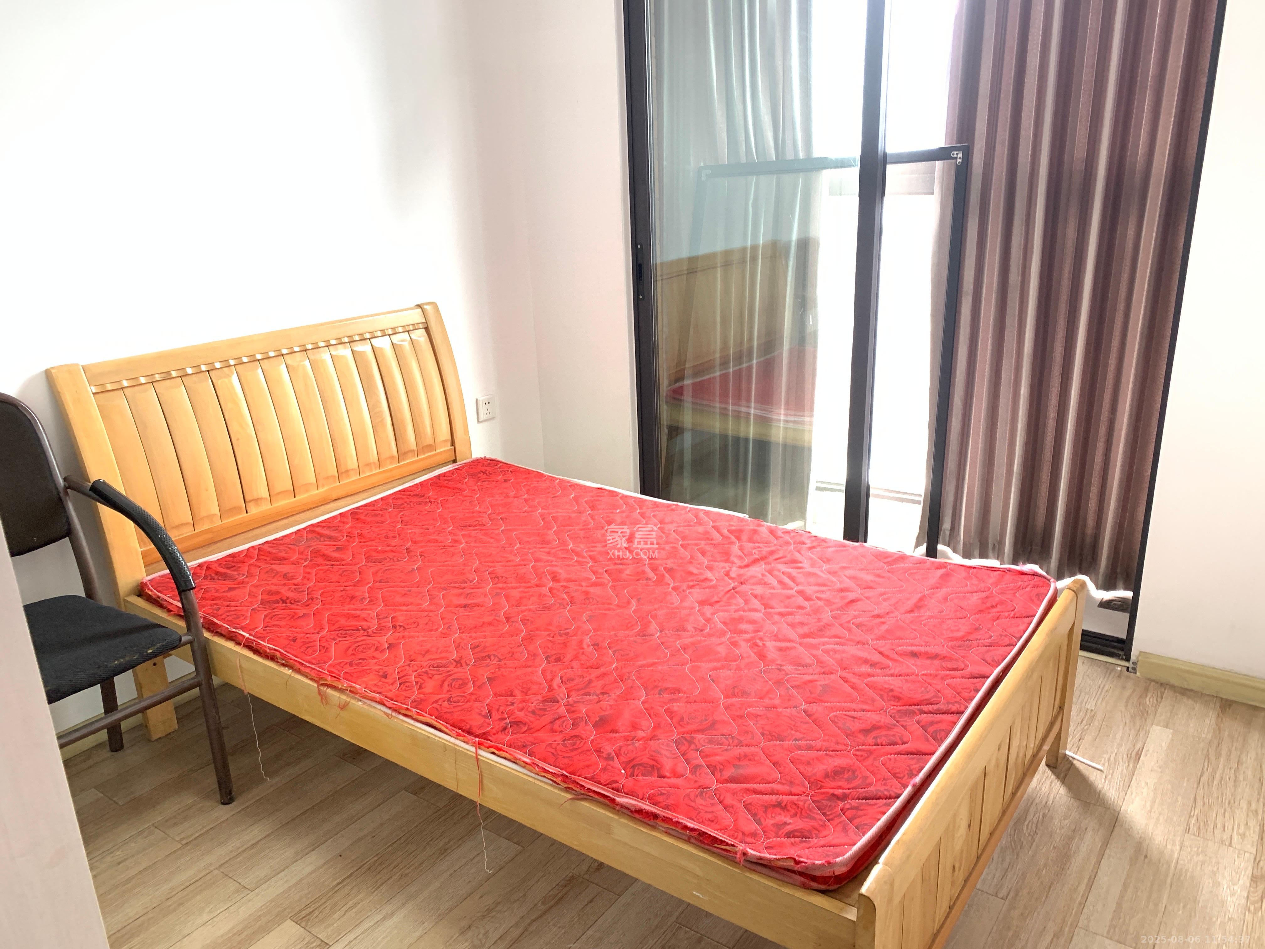 康桥长郡 3室2厅1卫 1800.0元/月 康桥长郡 3室2厅1卫 1800.0元/月室内图