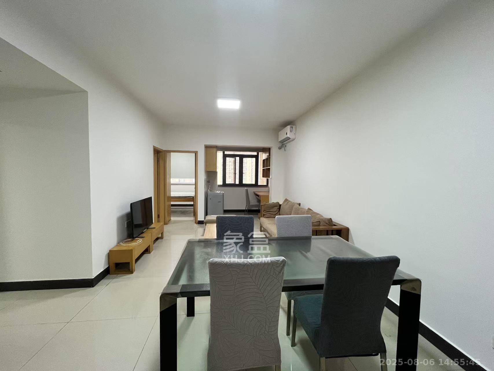 建鸿达现代公寓 1室1厅1卫 2300.0元/月 建鸿达现代公寓 1室1厅1卫 2300.0元/月室内图