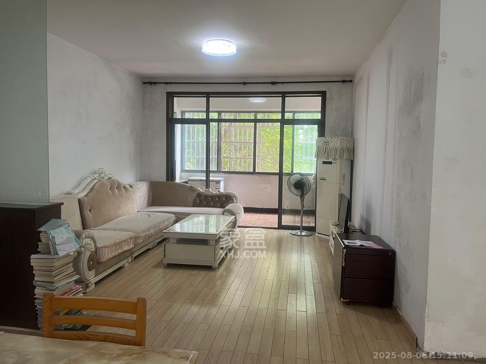 上海城小区 2室2厅1卫 2000.0元/月 上海城小区 2室2厅1卫 2000.0元/月室内图