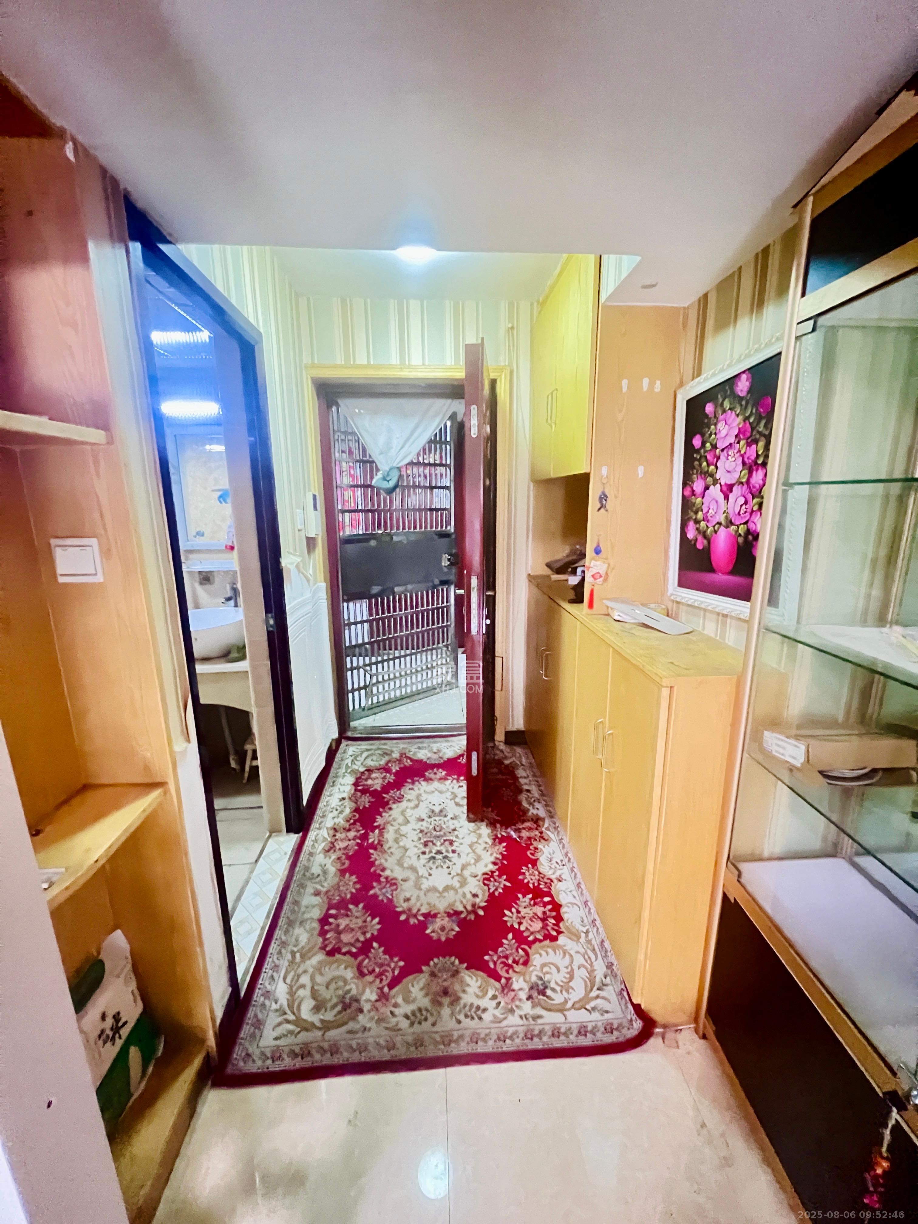 先锋东外滩  1室1厅1卫    1600.0元/月 先锋东外滩  1室1厅1卫    1600.0元/月