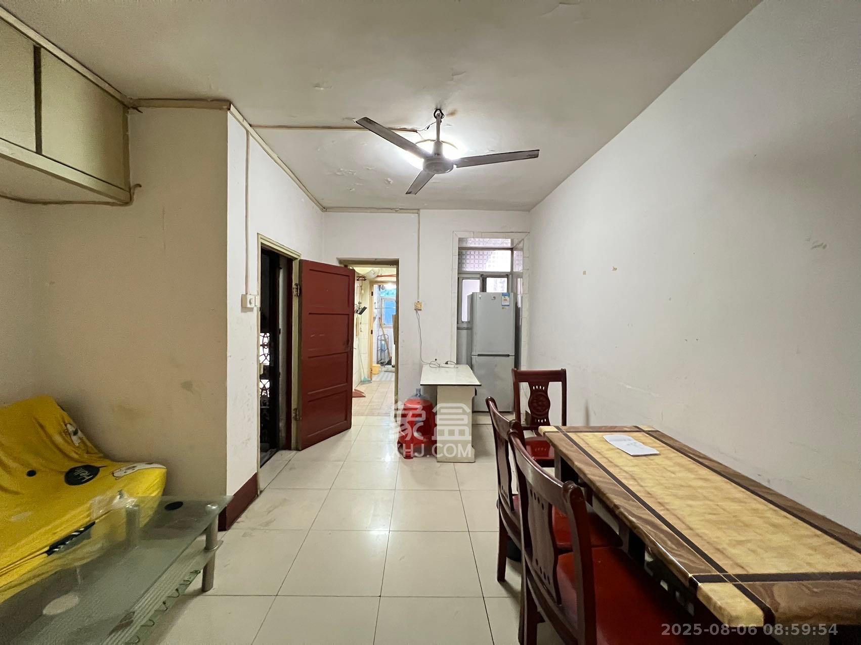 王公塘社区 1室1厅1卫 1400.0元/月 王公塘社区 1室1厅1卫 1400.0元/月室内图