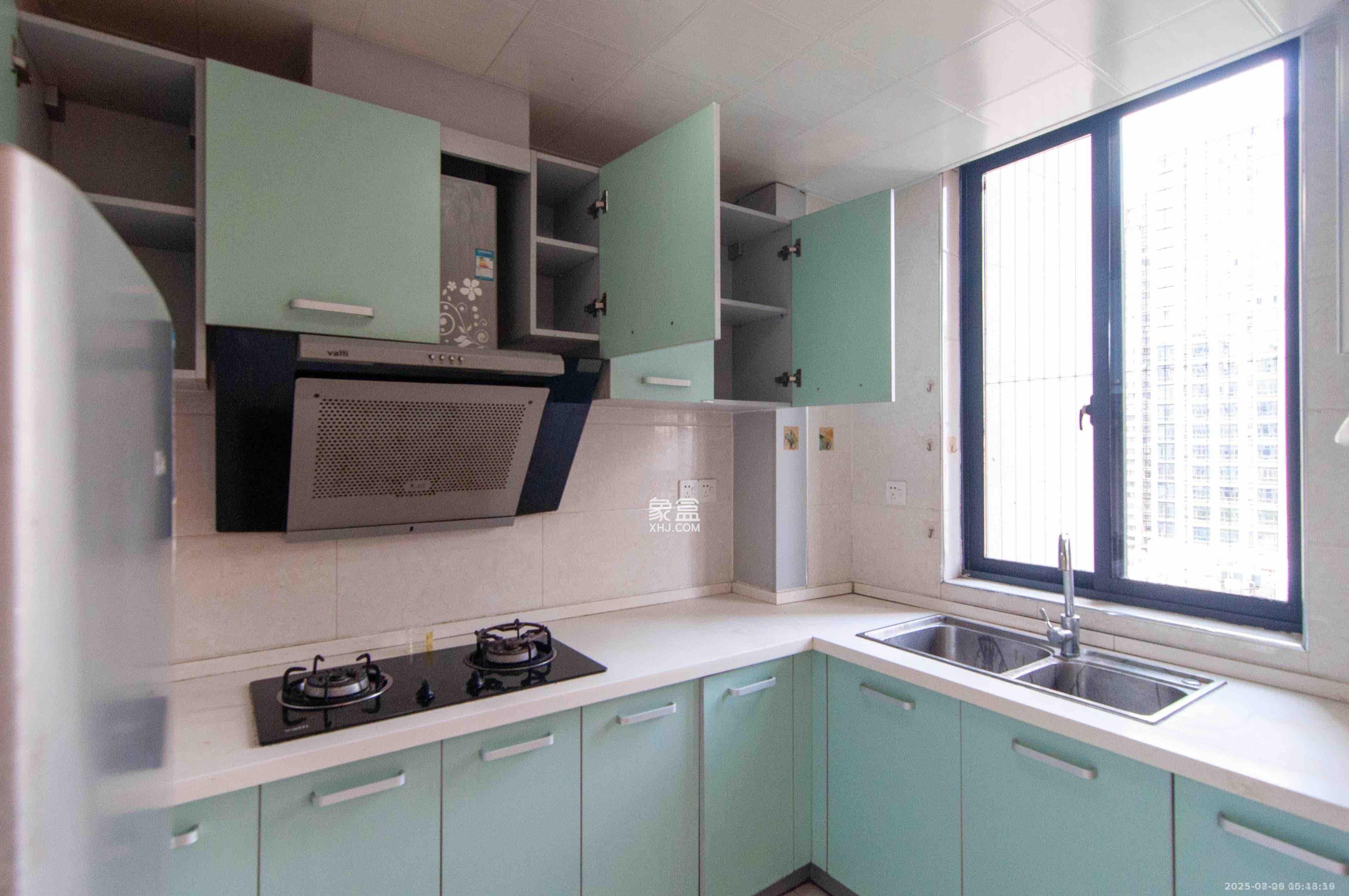 君康家园(梅溪湖七喜街) 3室2厅2卫 3000.0元/月 君康家园(梅溪湖七喜街) 3室2厅2卫 3000.0元/月室内图