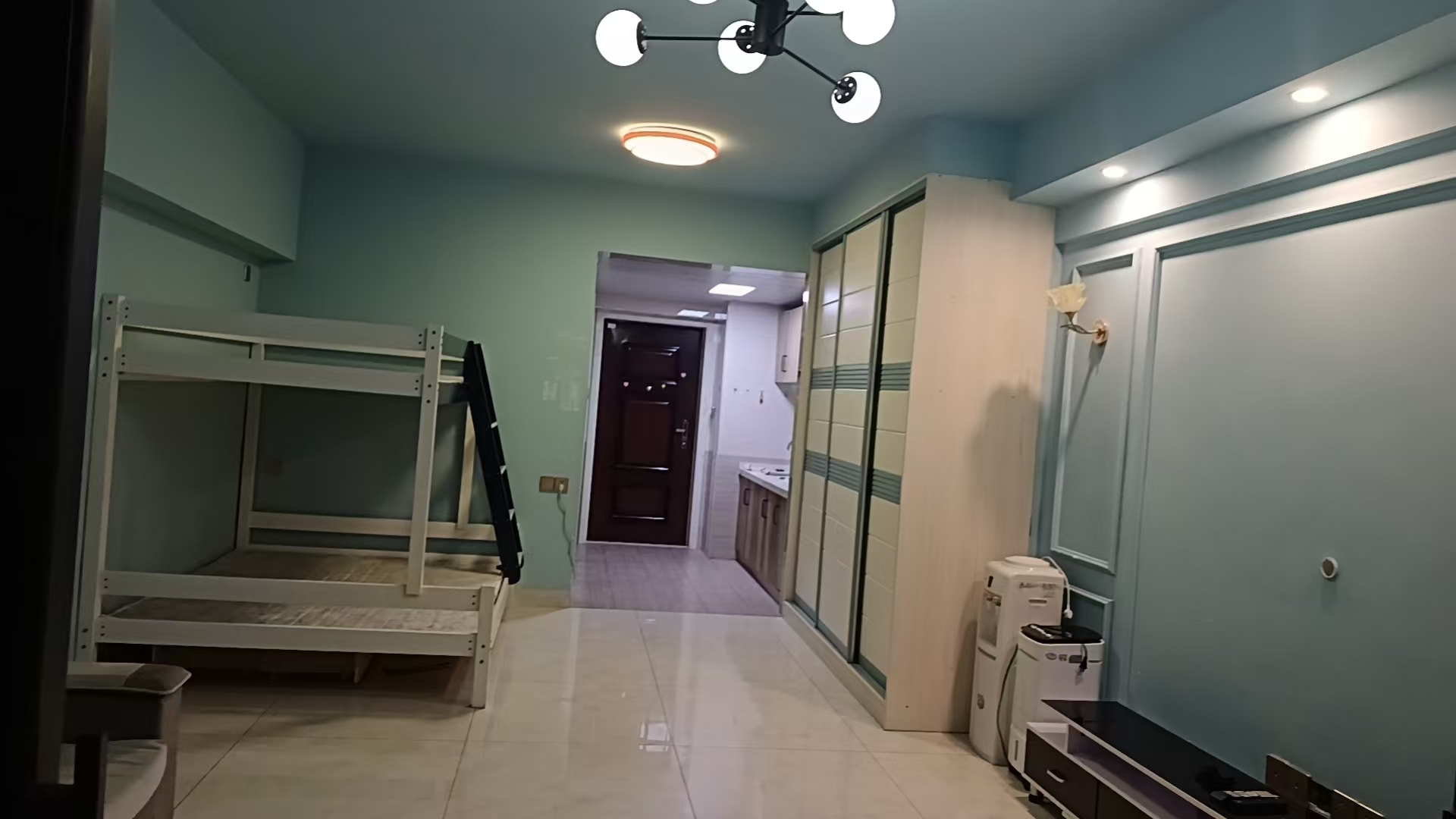 御江帝景 1室1厅1卫 1200.0元/月 御江帝景 1室1厅1卫 1200.0元/月室内图