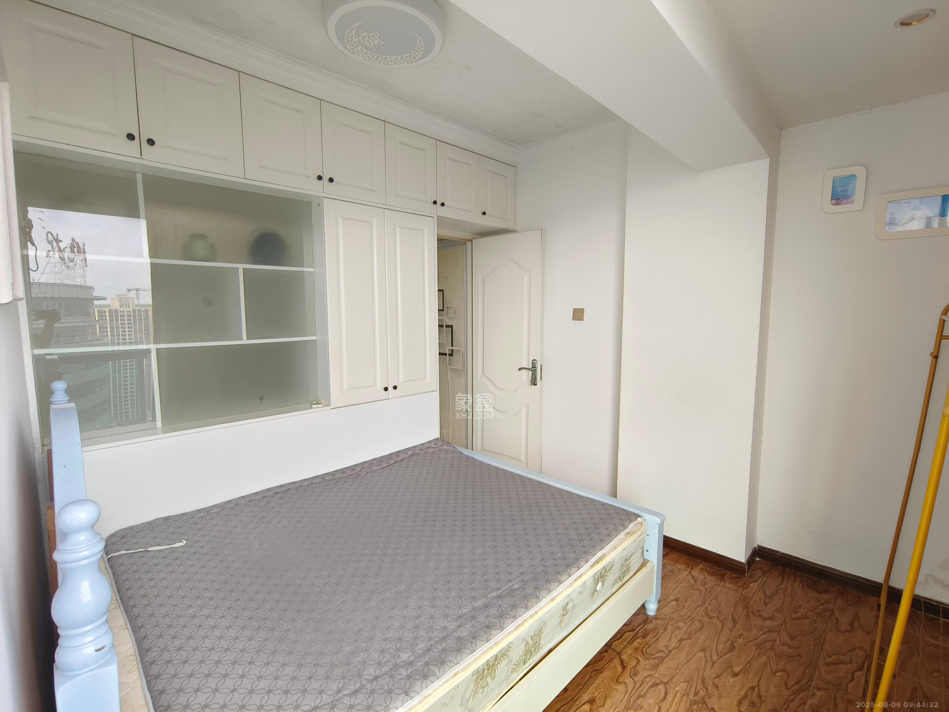 上东印象  2室1厅1卫    1700.0元/月室内图