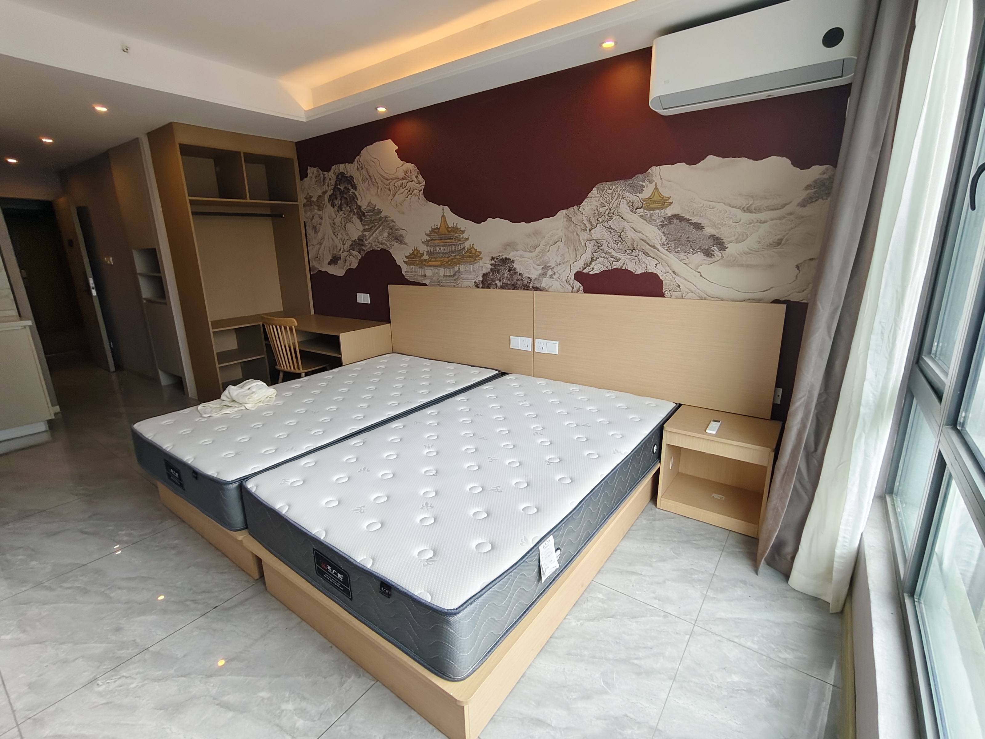 龙湖光年  1室1厅1卫   1800.00元/月室内图