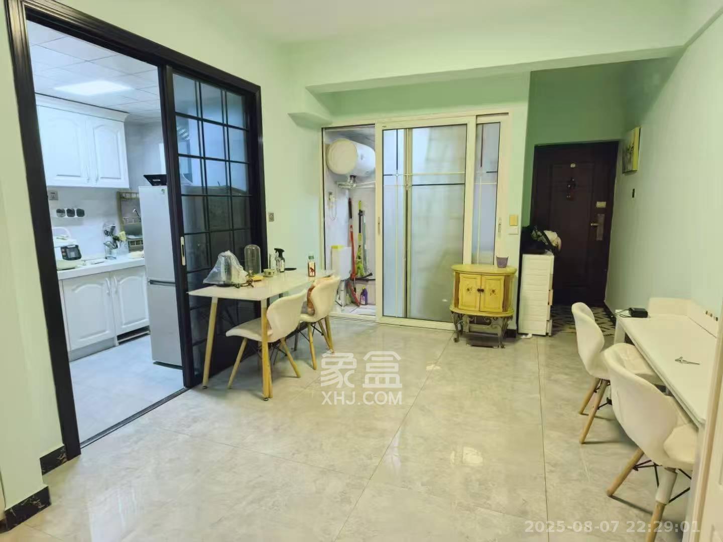 城市动力  1室0厅1卫   1700.00元/月室内图1