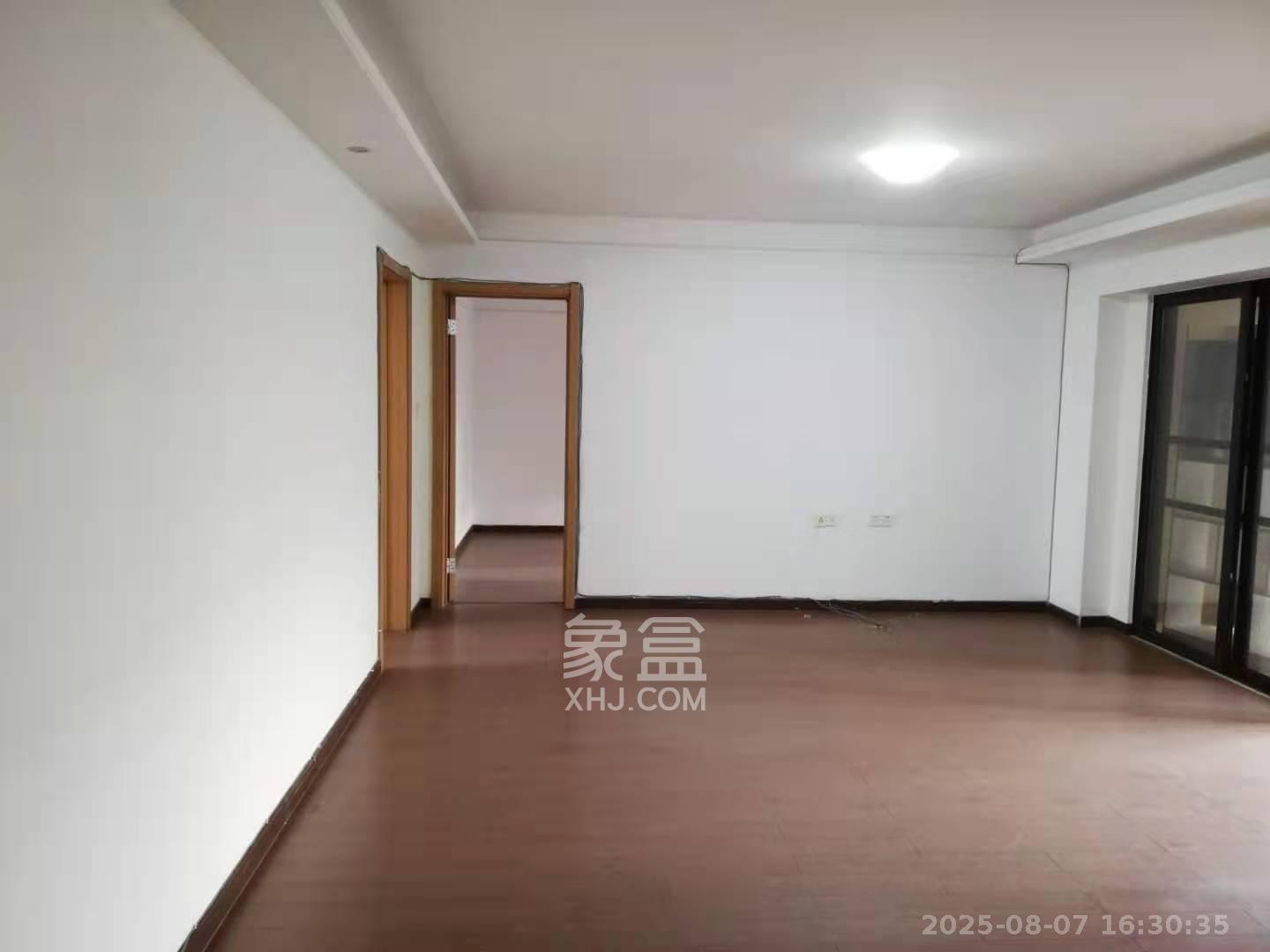 万科魅力之城非凡里 3室2厅2卫 2500.0元/月 万科魅力之城非凡里 3室2厅2卫 2500.0元/月室内图