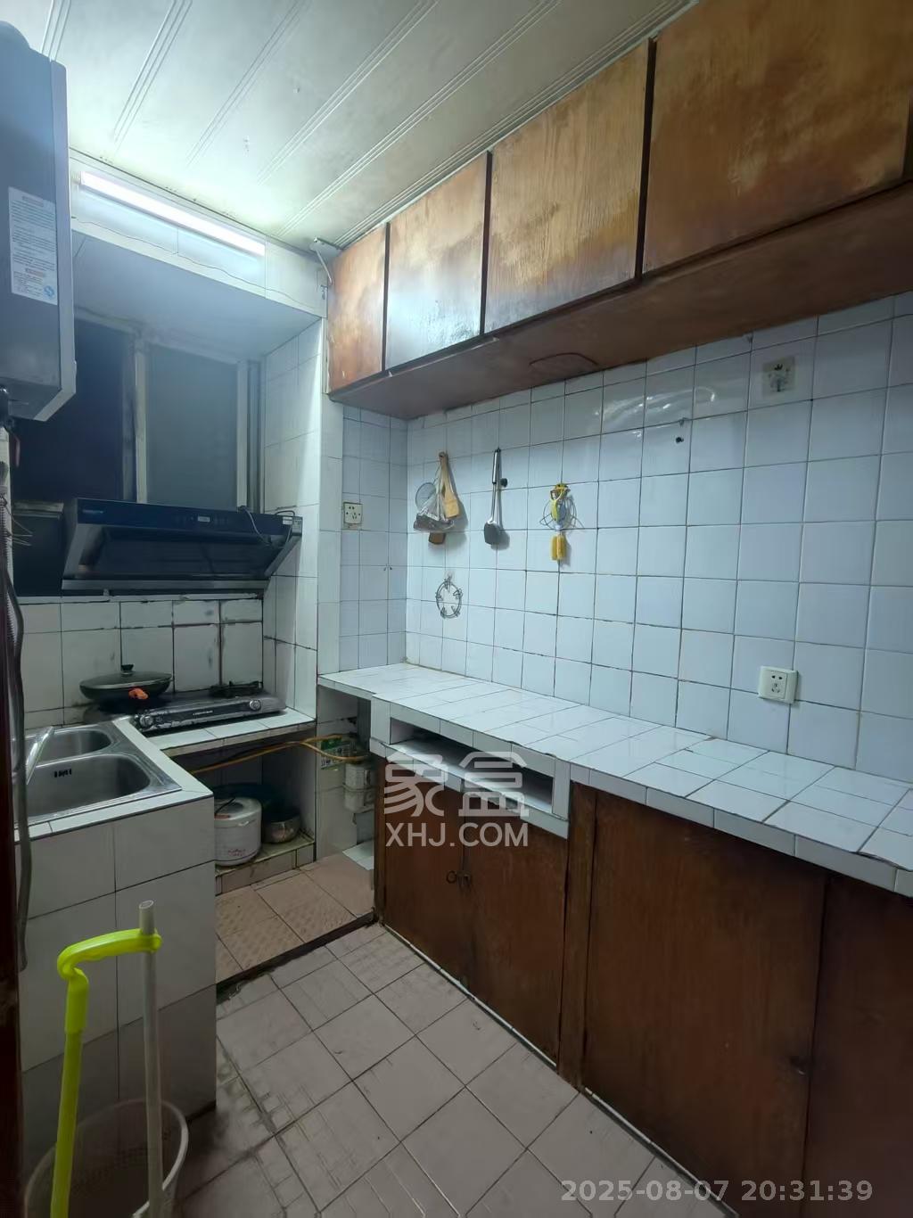 蒋家垅社区  2室1厅1卫    1200.0元/月室内图