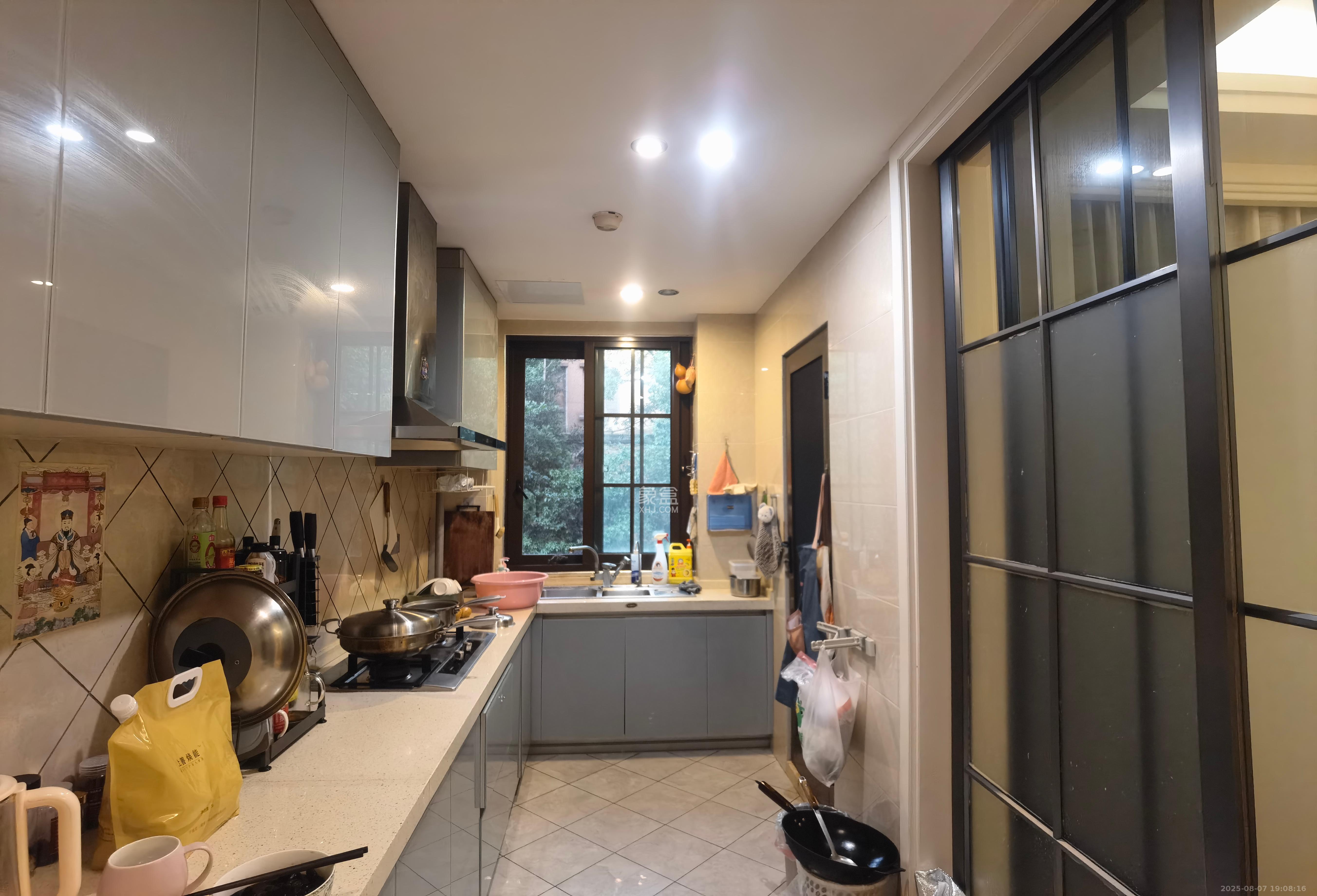 融科檀香山（融科紫檀、香山国际）  4室2厅2卫    10000.0元/月室内图