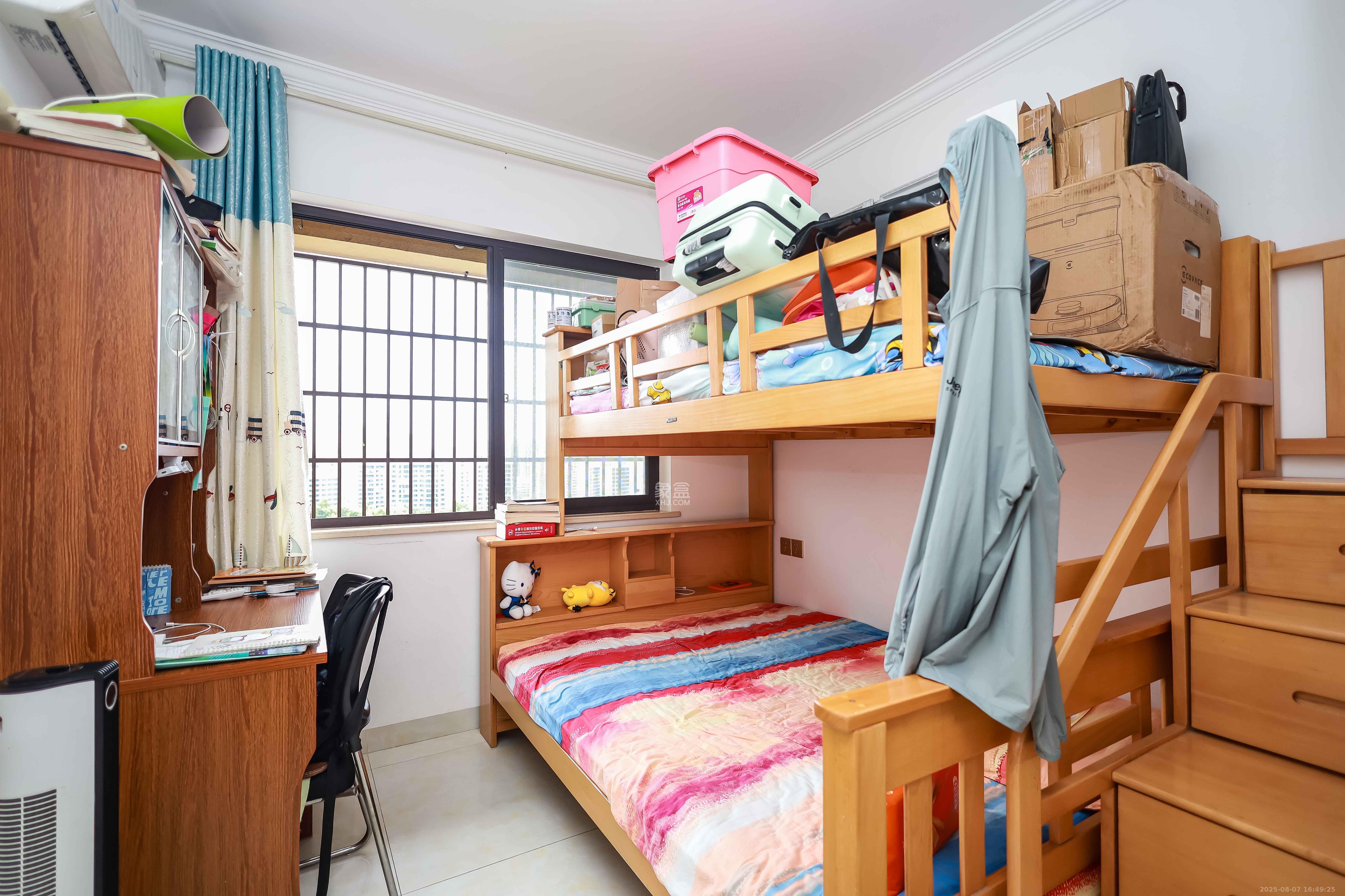 奥克斯缔壹城  3室2厅2卫    126.0万卧室