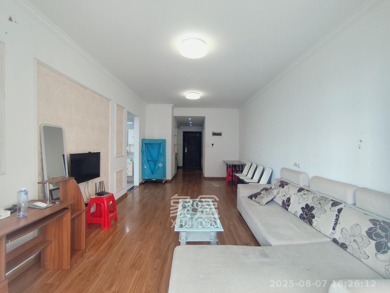 辉宏橄榄城  3室1厅1卫    1800.0元/月 辉宏橄榄城  3室1厅1卫    1800.0元/月室内图