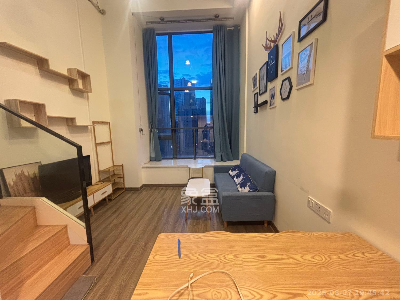 卓越浅水湾 0室1厅1卫 1600.0元/月 卓越浅水湾 0室1厅1卫 1600.0元/月室内图