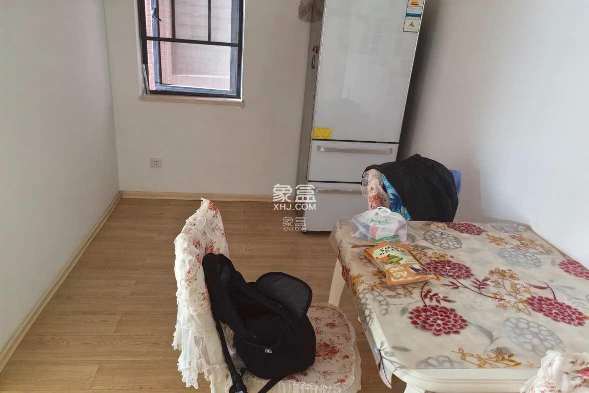 公园9号 2室2厅1卫 3800.0元/月 公园9号 2室2厅1卫 3800.0元/月室内图