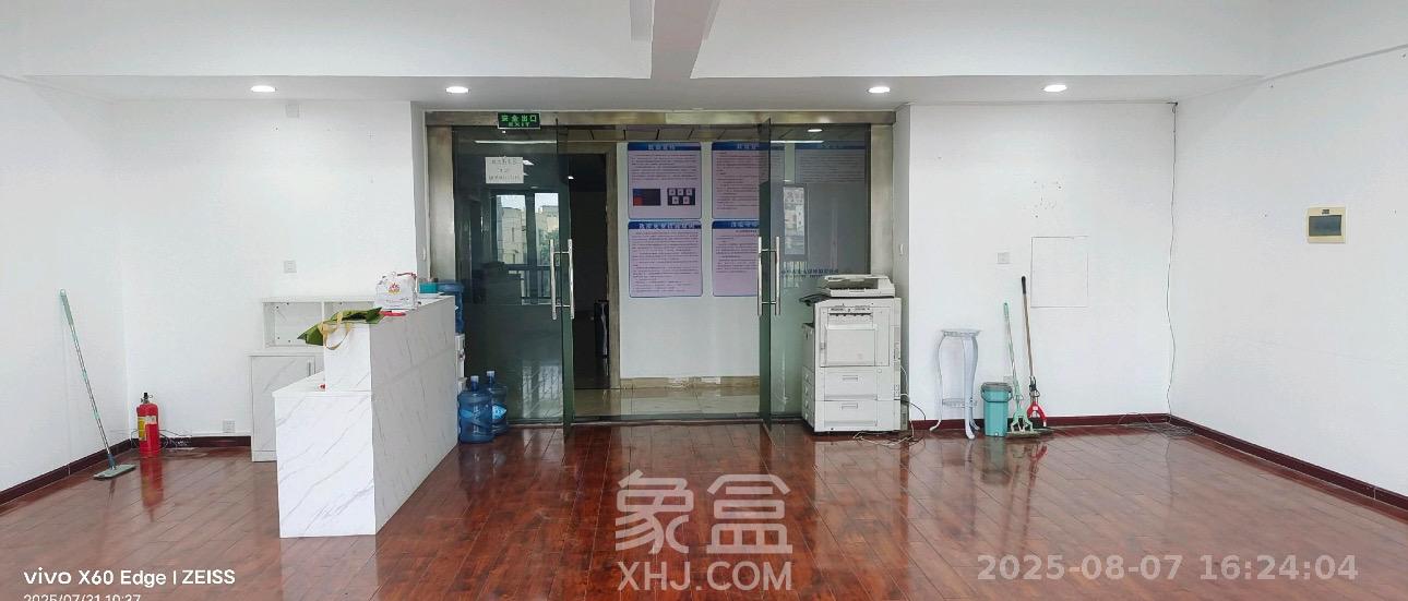 湘域相遇 1室0厅0卫 3600.0元/月 湘域相遇 1室0厅0卫 3600.0元/月室内图